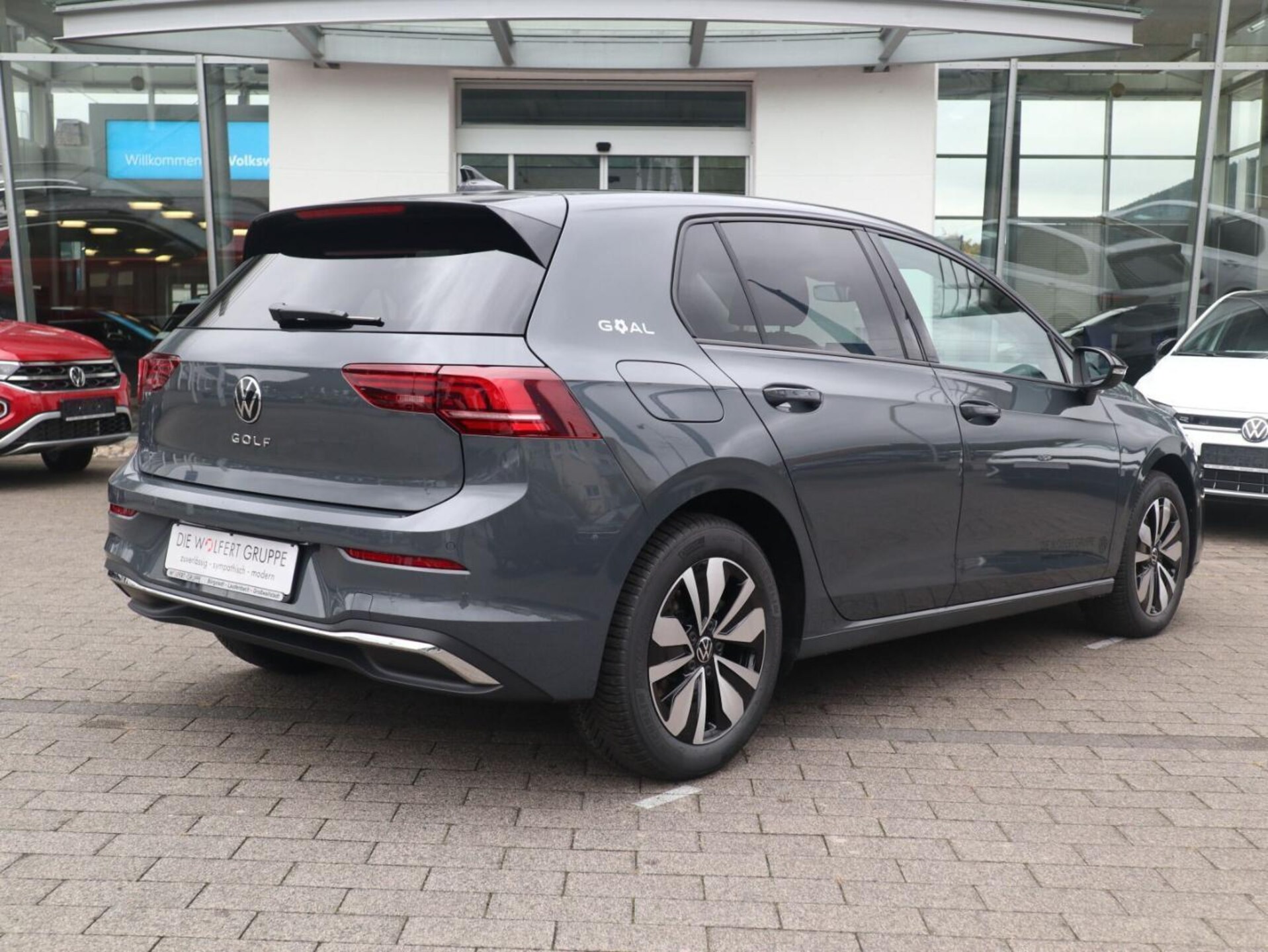 Volkswagen Golf Life