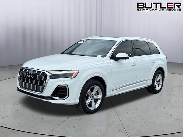 Photo of 2025 Audi Q7