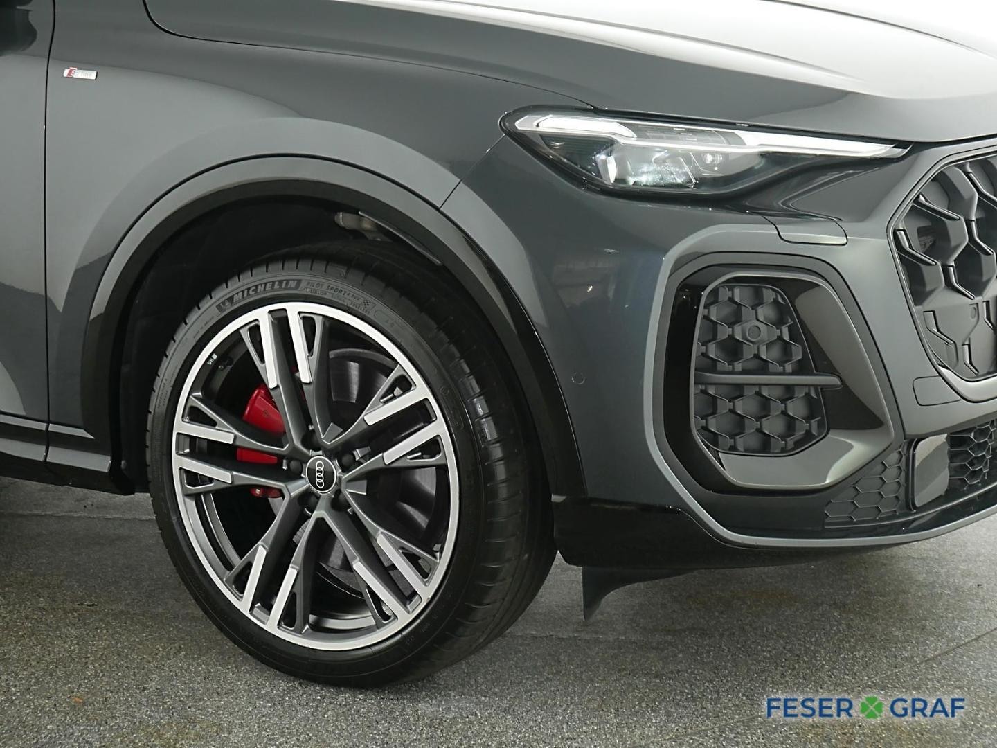 Bild über Audi Q5 SUV TDI quattro 150 kW S tronic - für weitere Informationen kontaktieren Sie den Audi Partner