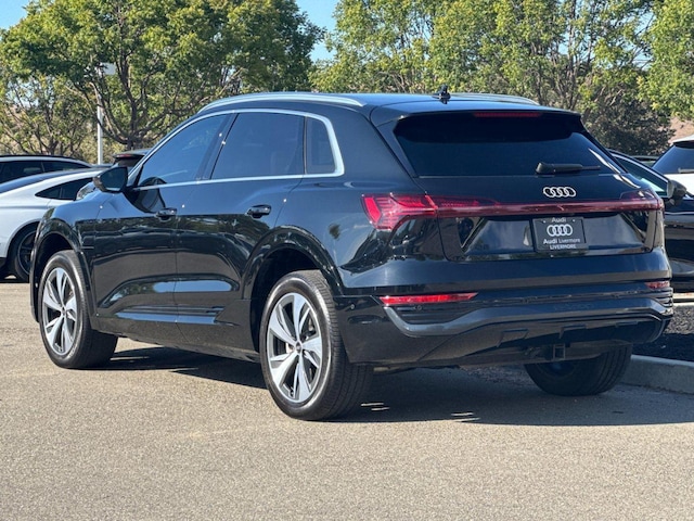 2024 Audi Q8 e-tron