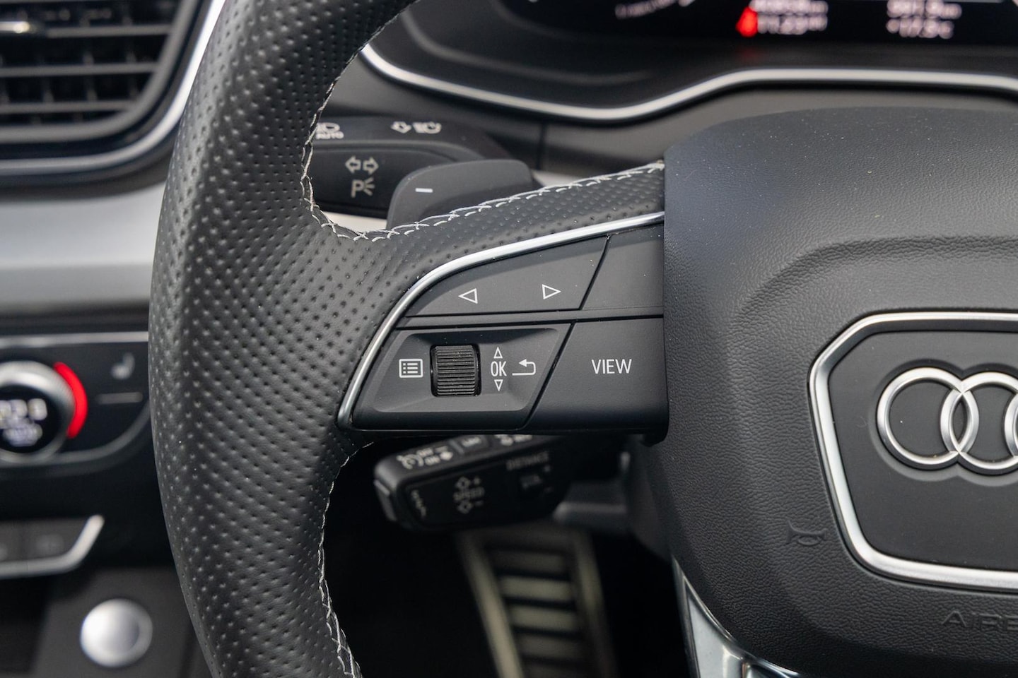 Image about Audi Q5 Sportback 45