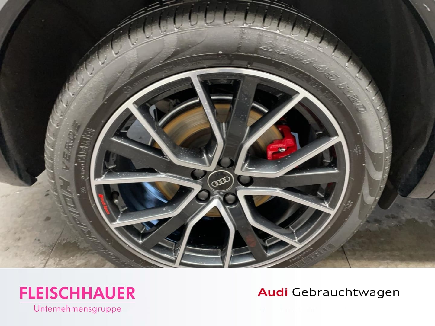 Bild über Audi Q5 40 TFSI quattro S tronic - für weitere Informationen kontaktieren Sie den Audi Partner