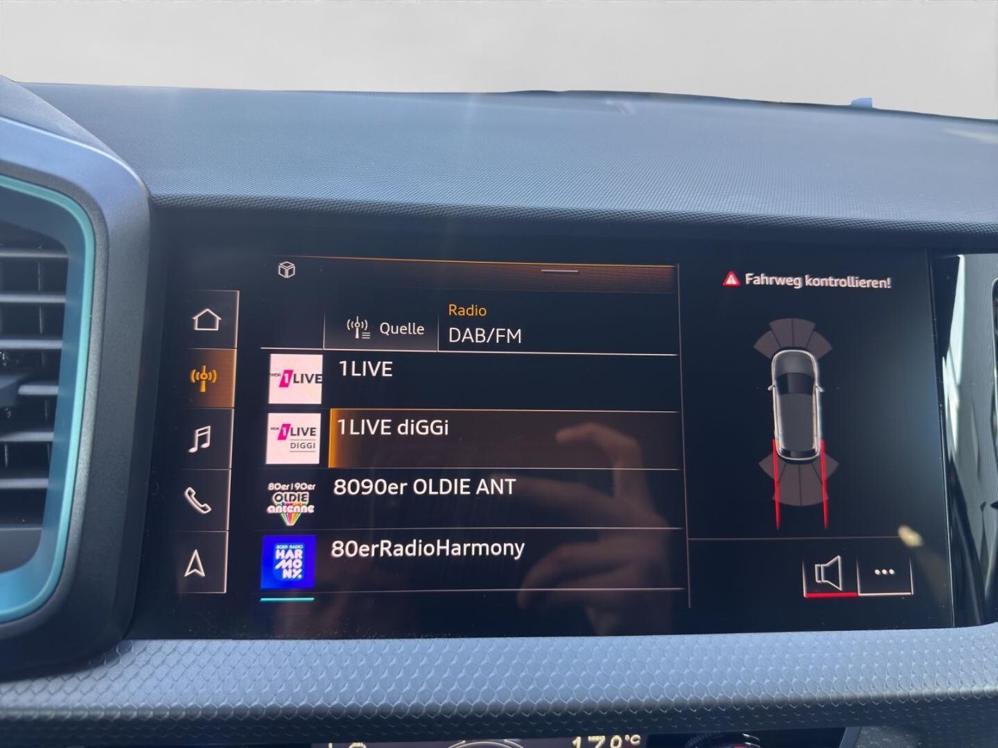 Bild über Audi A1 allstreet 30 TFSI S tronic - für weitere Informationen kontaktieren Sie den Audi Partner