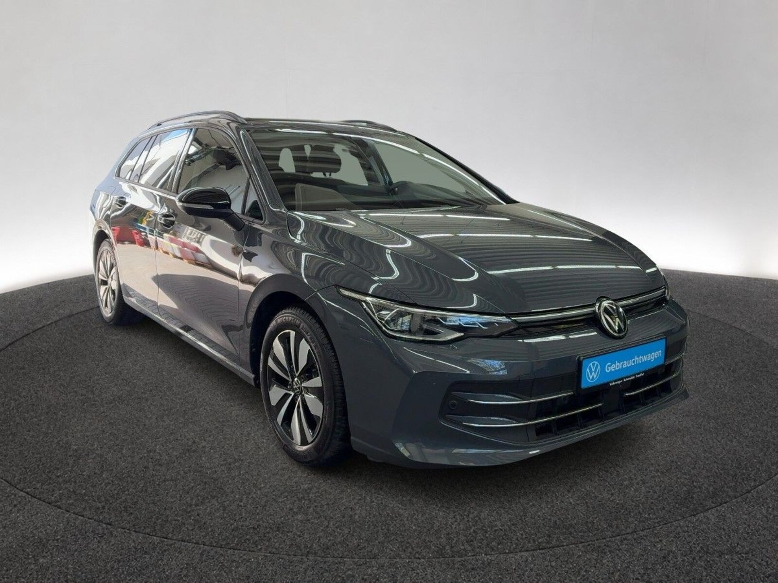Volkswagen Golf Variant – Bild 4