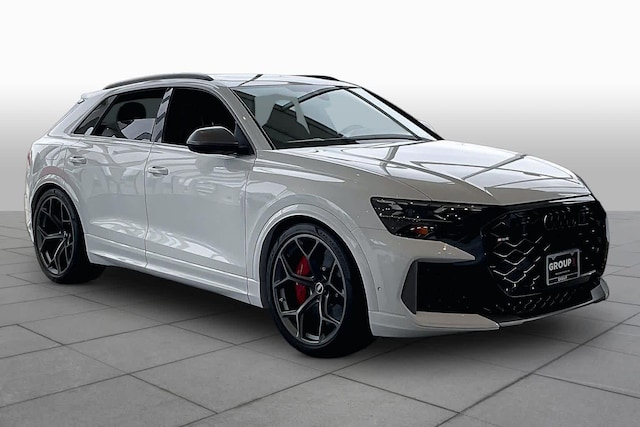 2026 Audi RS Q8 SUV performance