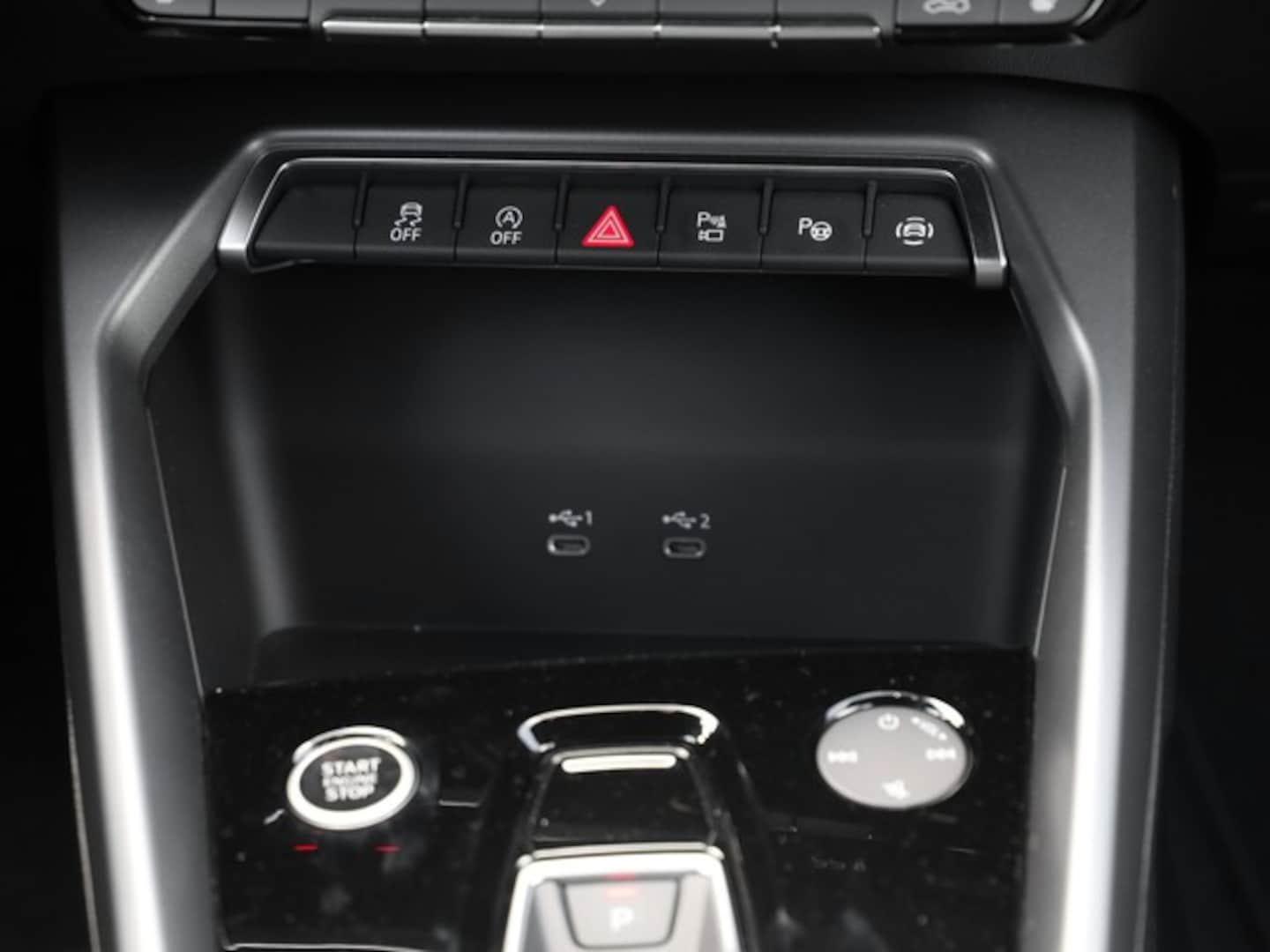 Bild über Audi A3 Sportback S line 35 TFSI S tronic - für weitere Informationen kontaktieren Sie den Audi Partner