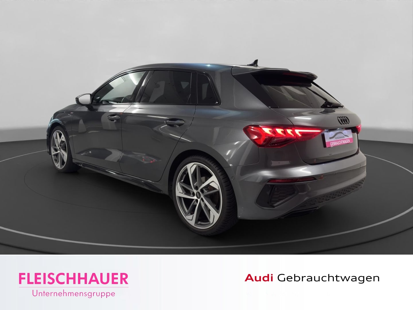 Bild über Audi A3 Sportback S line 35 TFSI S tronic - für weitere Informationen kontaktieren Sie den Audi Partner