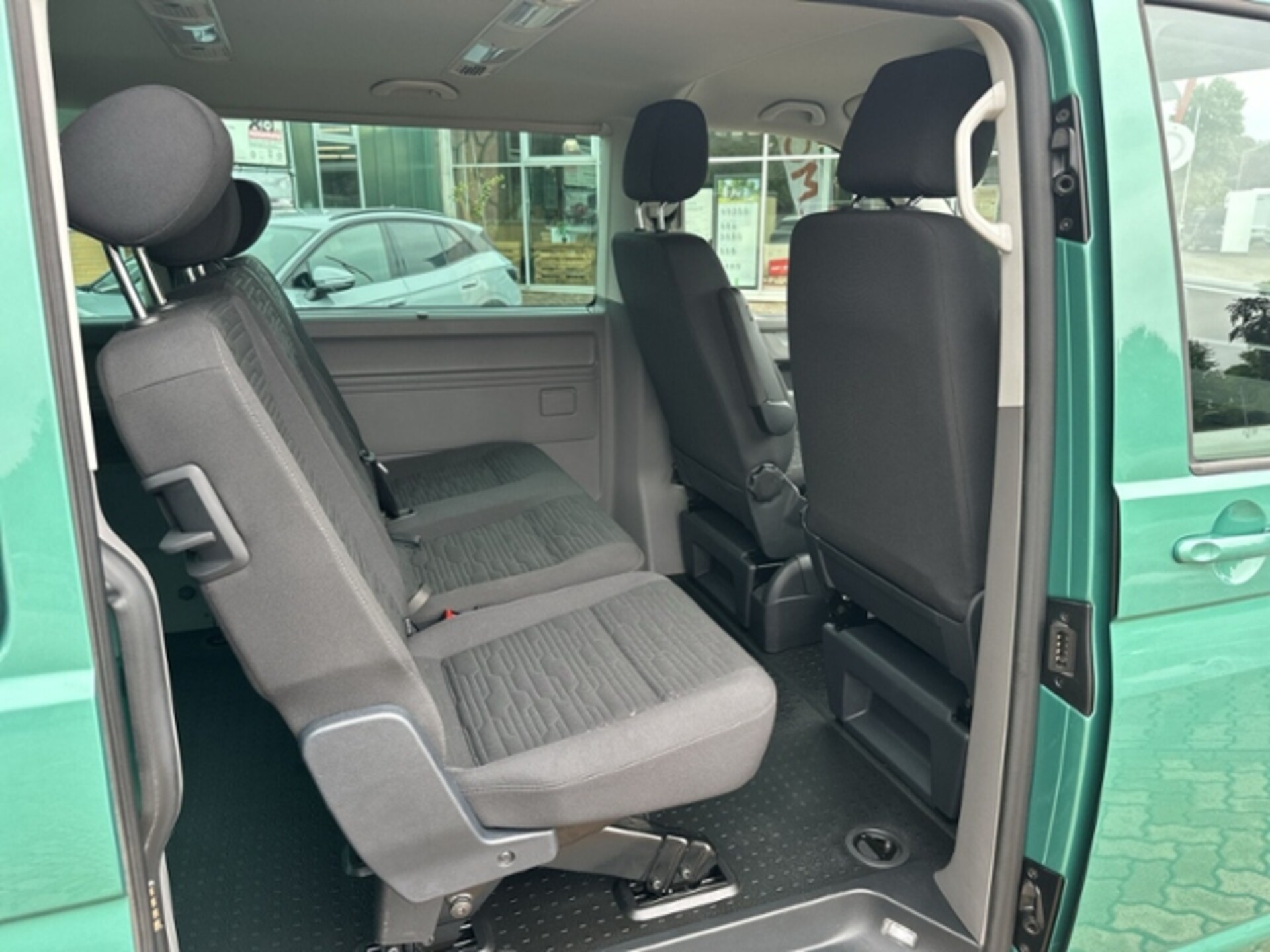 Volkswagen T6.1 Caravelle langer Radstand Comfortline