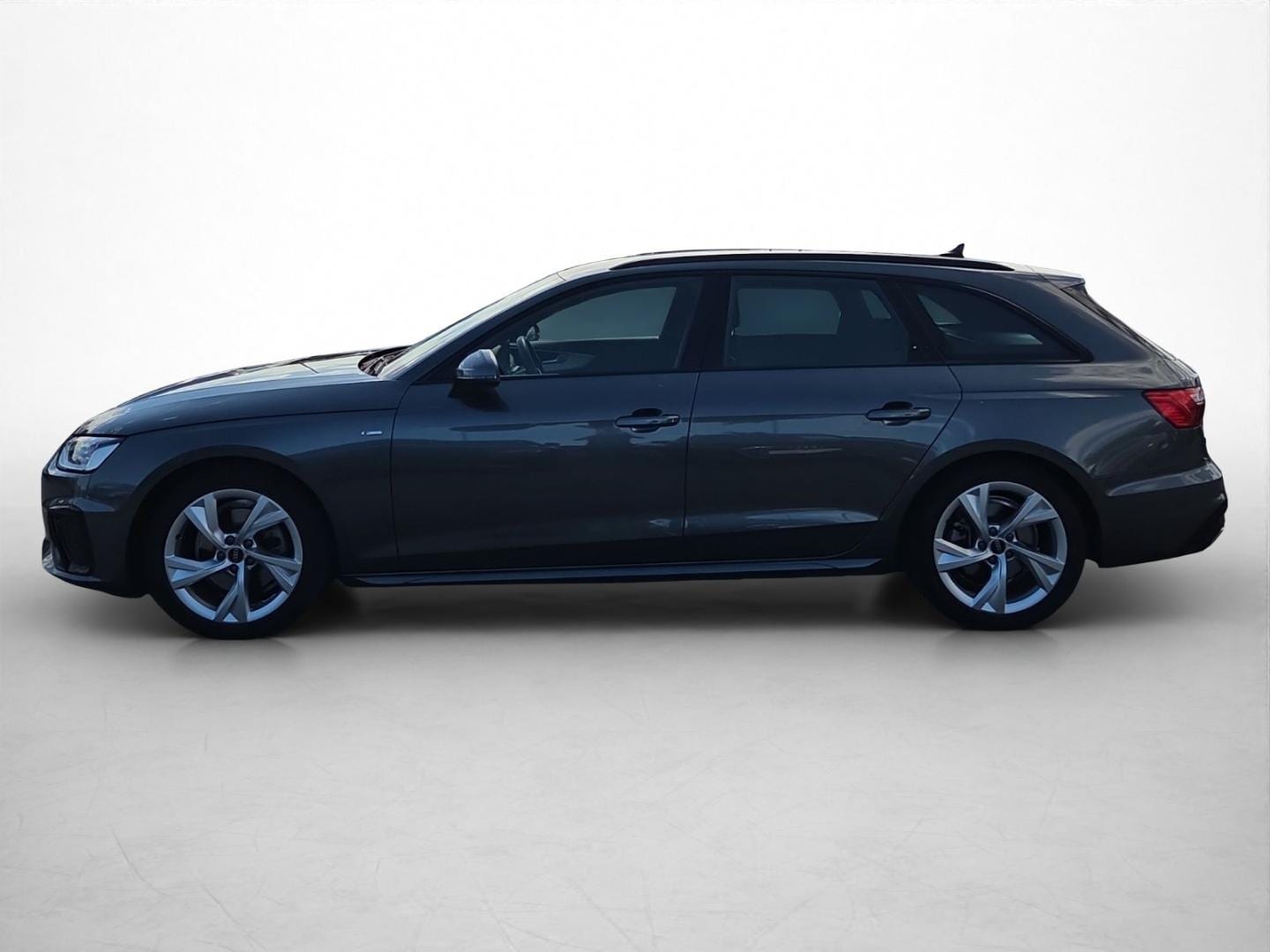 Bild über Audi A4 Avant S line 35 TFSI Schaltgetriebe - für weitere Informationen kontaktieren Sie den Audi Partner