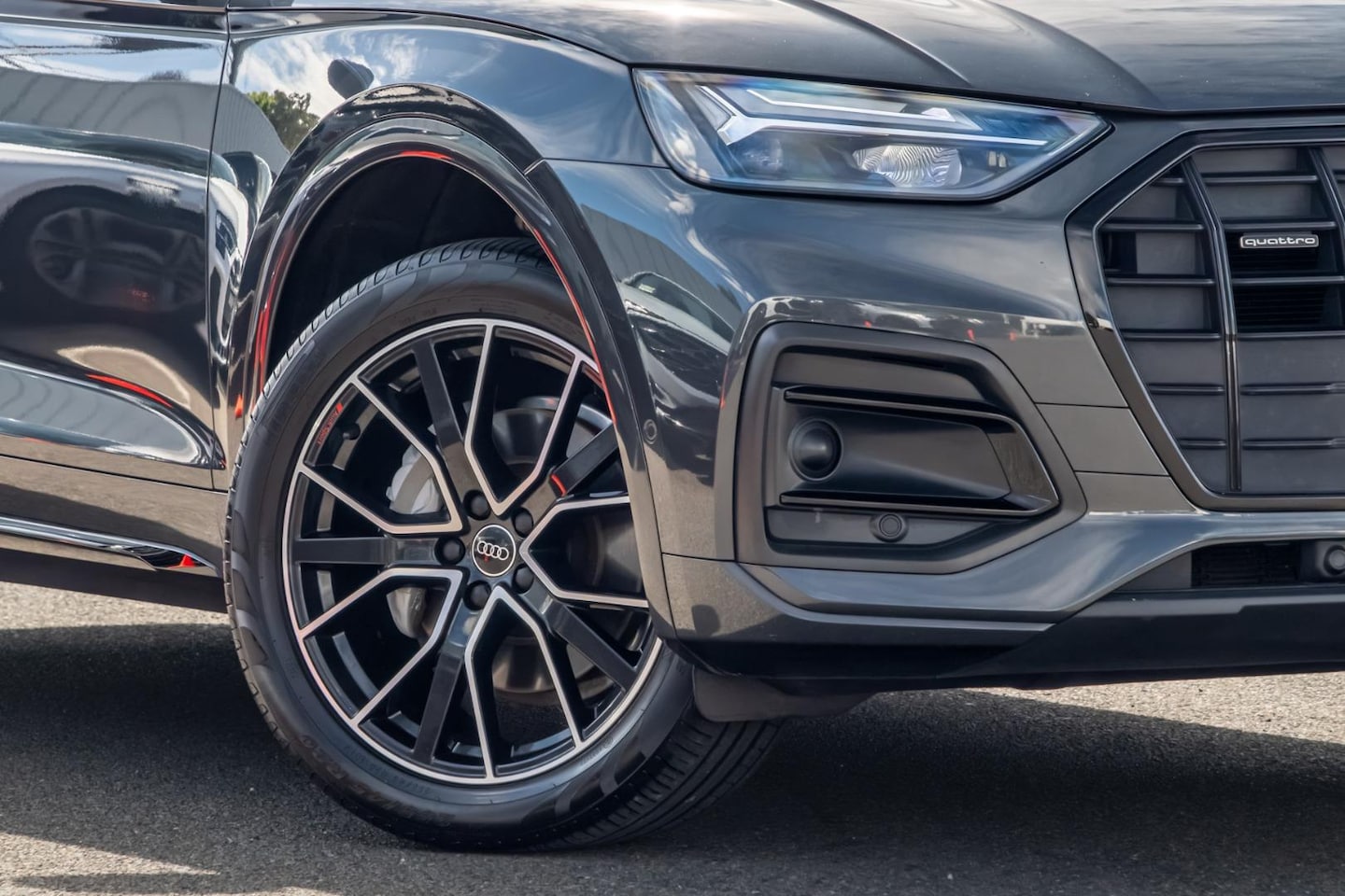 Image about Audi Q5 40 TDI quattro S tronic
