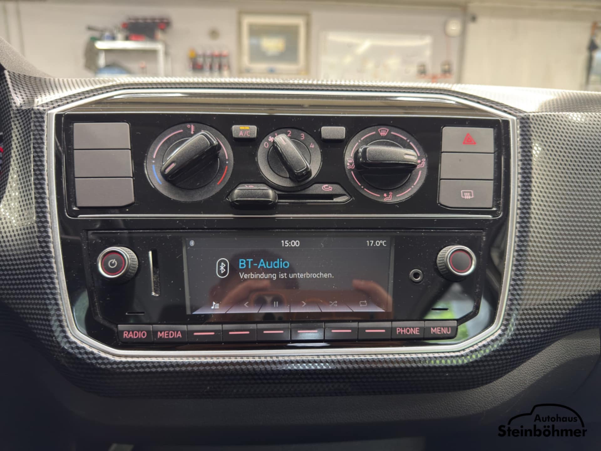 Volkswagen up! move up!