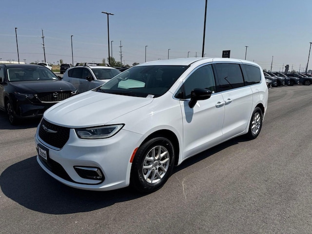 2024 Chrysler Pacifica