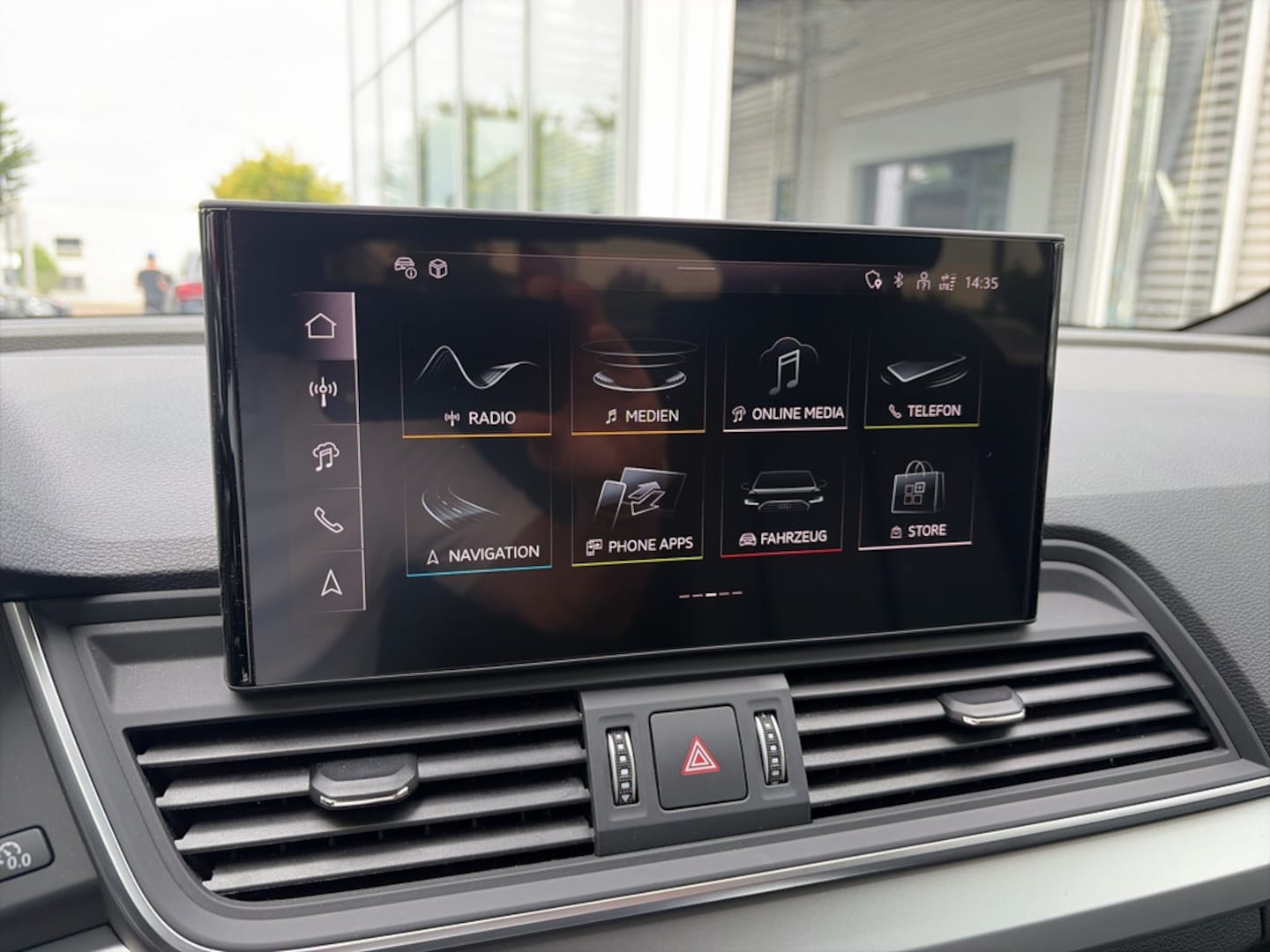 Bild über Audi Q5 Sportback 50 TDI quattro tiptronic - für weitere Informationen kontaktieren Sie den Audi Partner