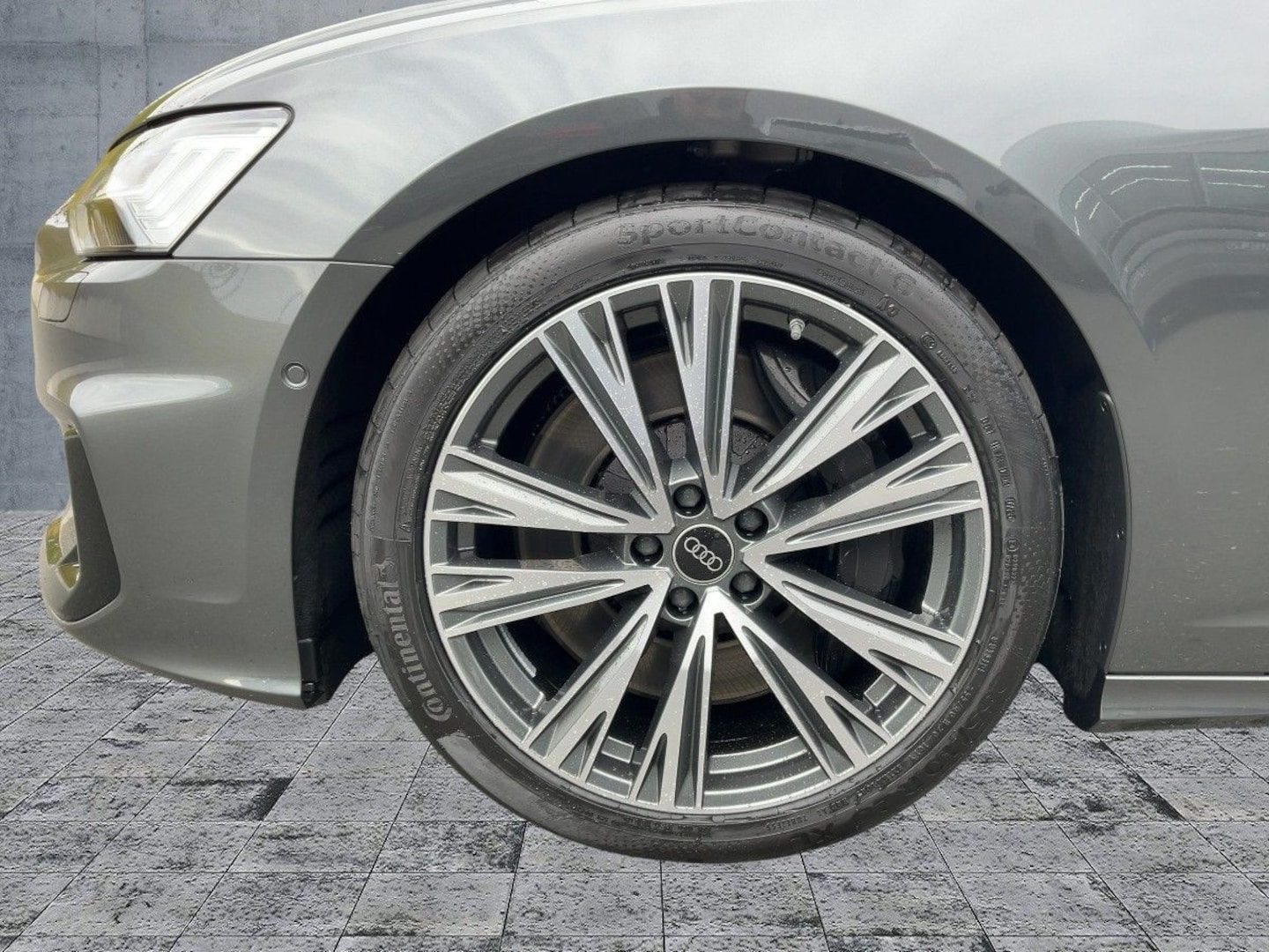 Bild über Audi S6 Avant TDI quattro tiptronic - für weitere Informationen kontaktieren Sie den Audi Partner
