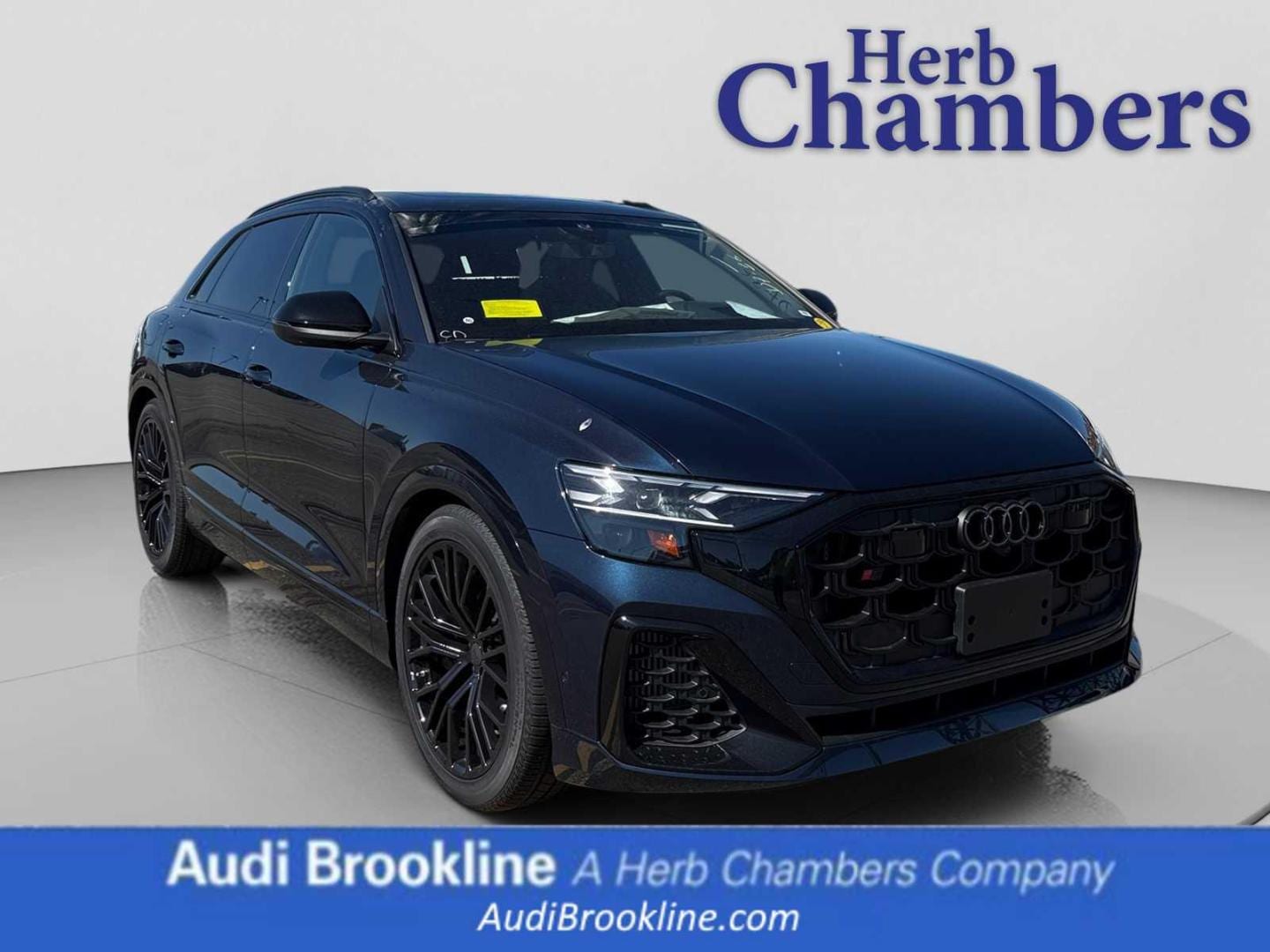 2026 Audi SQ8 Prestige quattro's photo