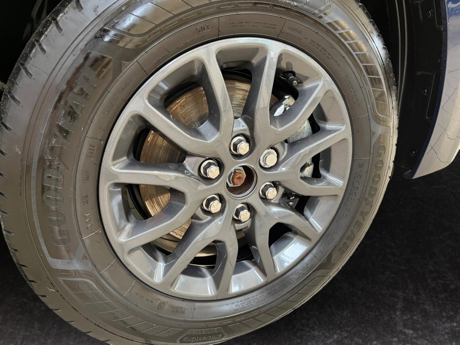 Volkswagen Transporter Kasten kurzer Radstand – Bild 15