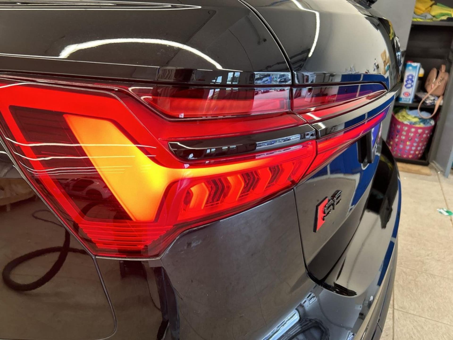 Audi S6 Avant