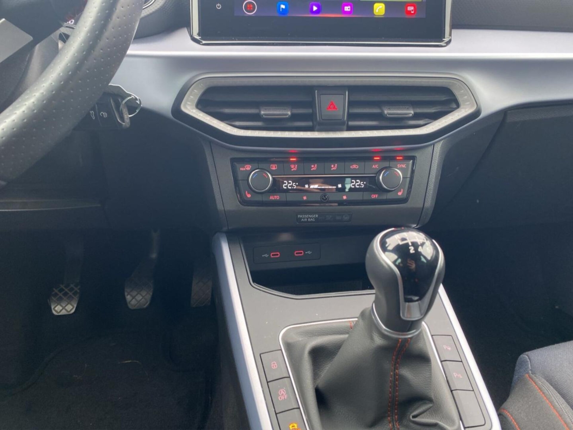SEAT Arona FR