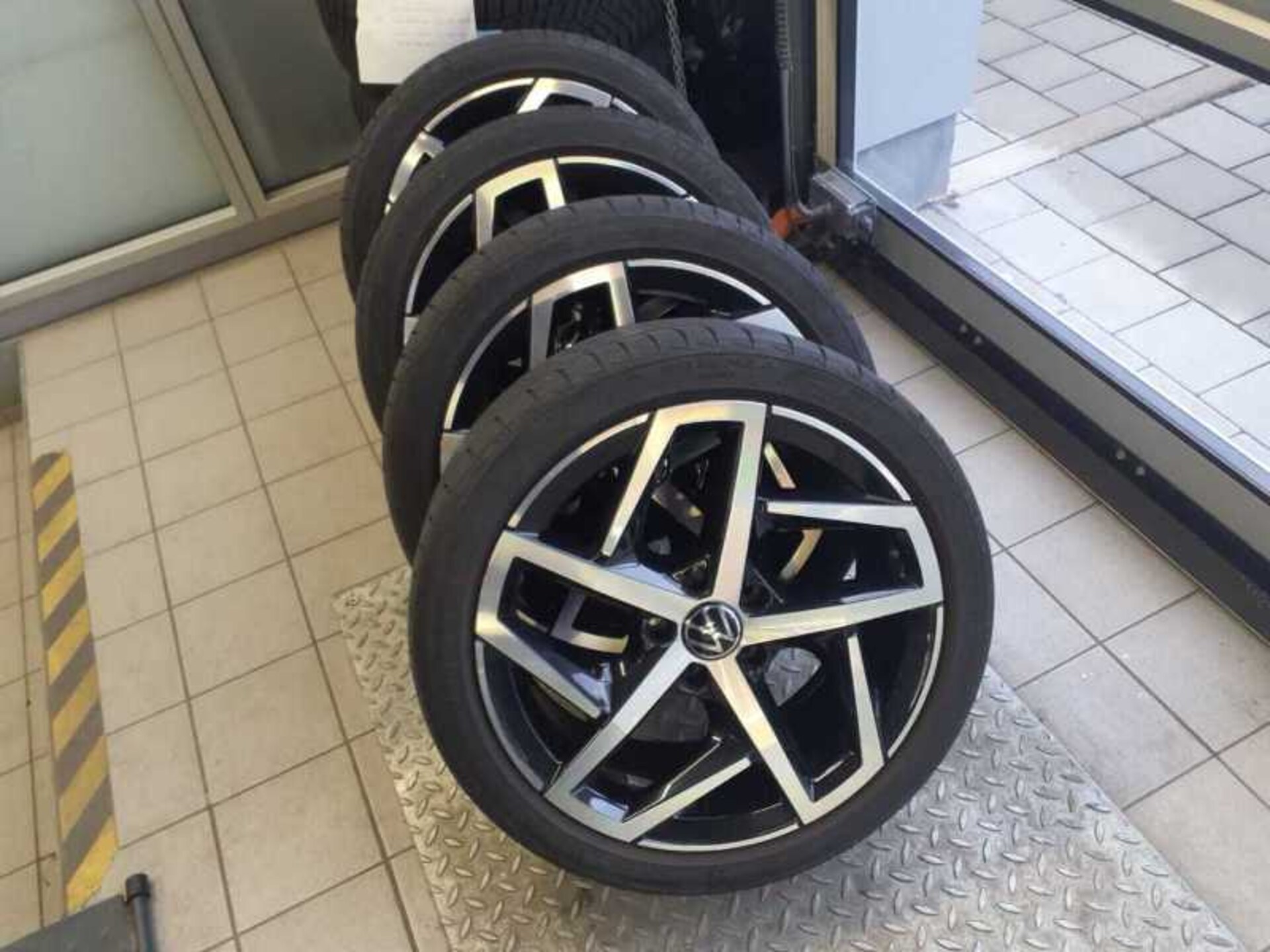 Volkswagen Golf Style