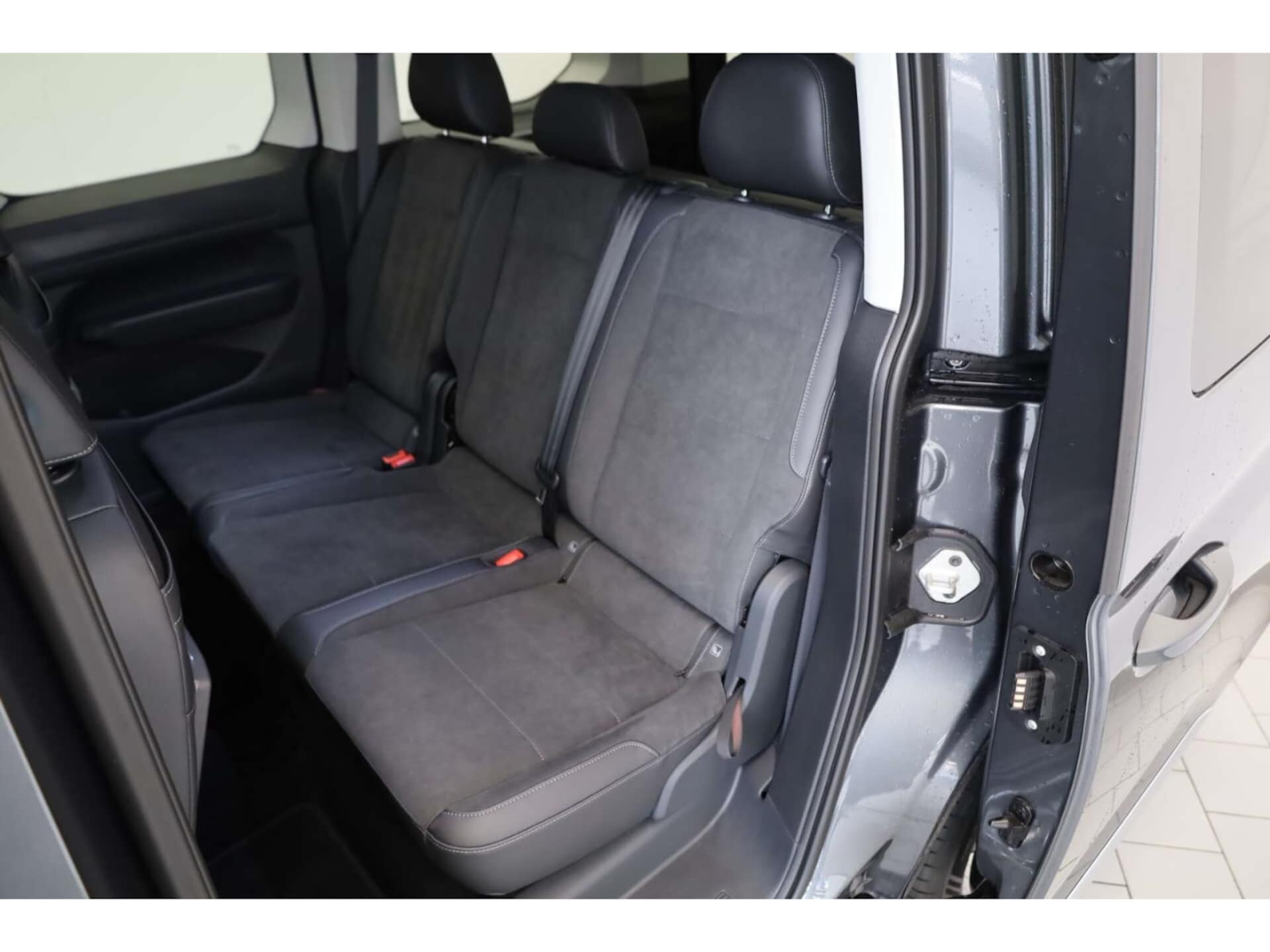 Volkswagen Caddy Style