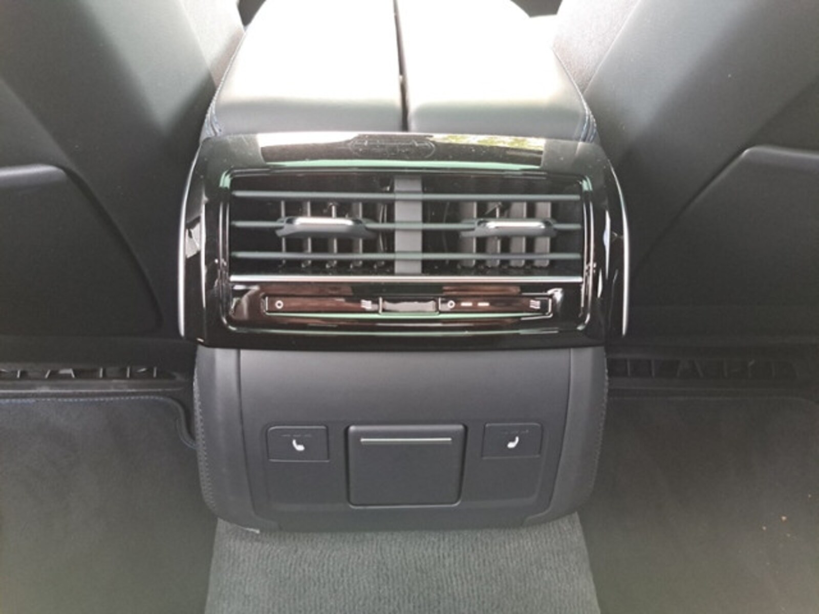 Audi A8 – Bild 22