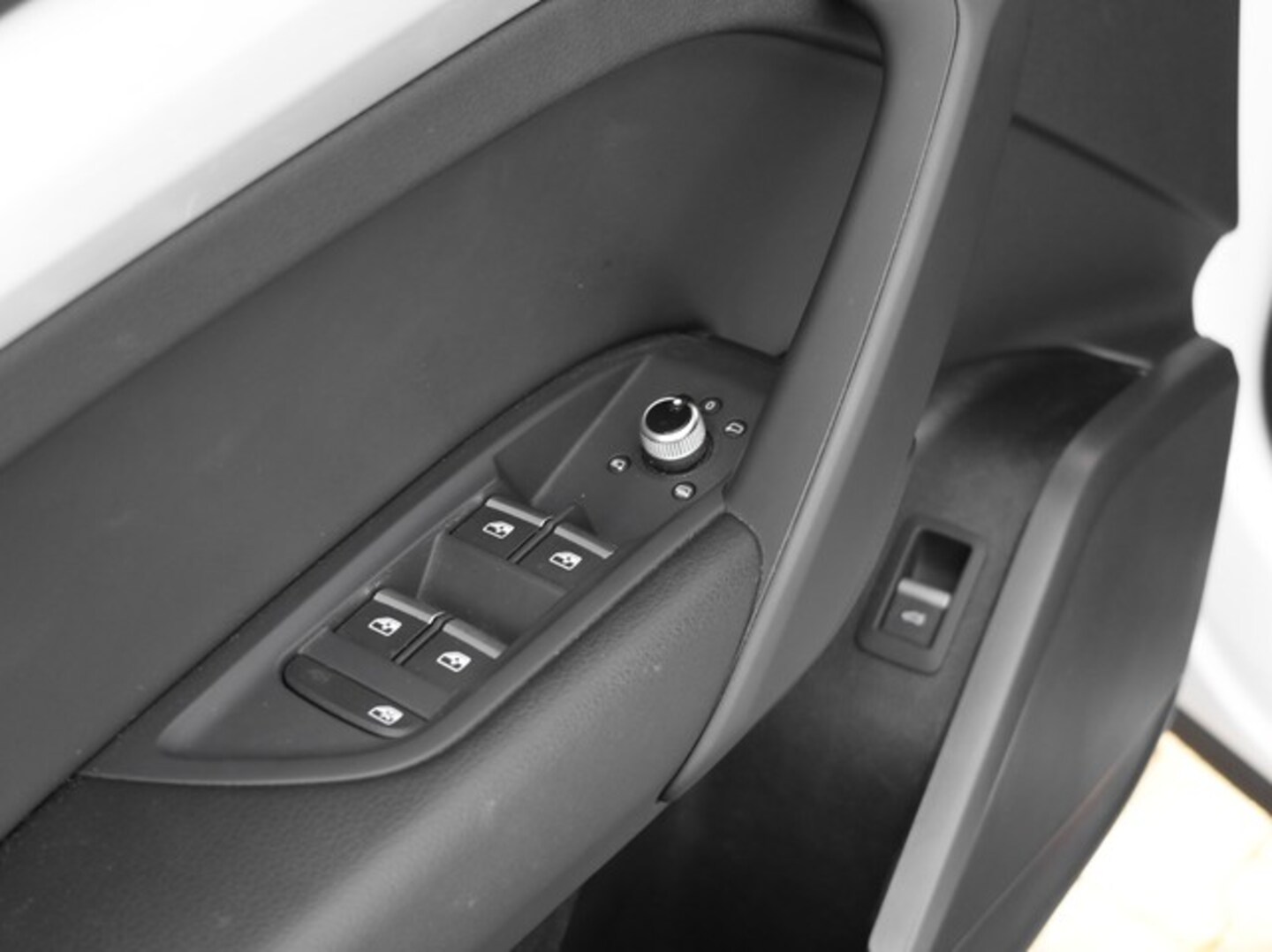 Bild über Audi Q5 Sportback 40 TFSI quattro S tronic - für weitere Informationen kontaktieren Sie den Audi Partner