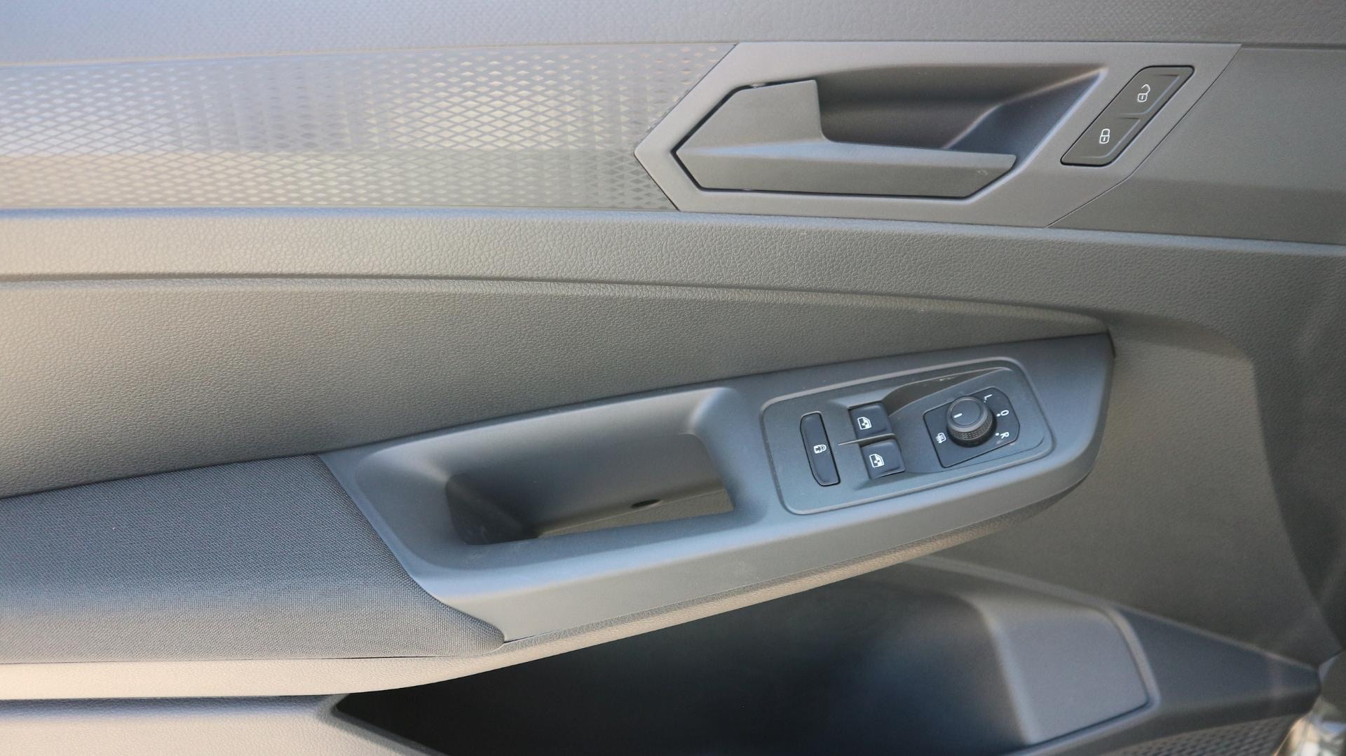 Volkswagen Caddy California