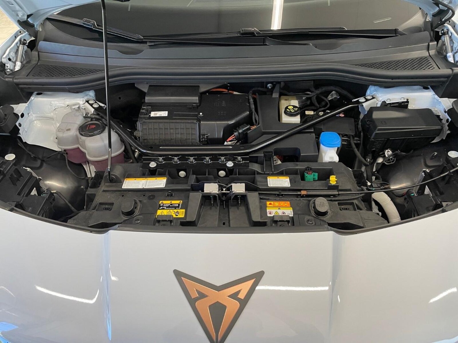 CUPRA Tavascan – Bild 8