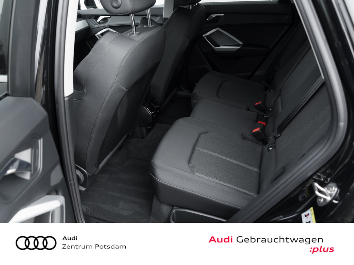 Bild über Audi Q3 advanced 35 TFSI S tronic - für weitere Informationen kontaktieren Sie den Audi Partner