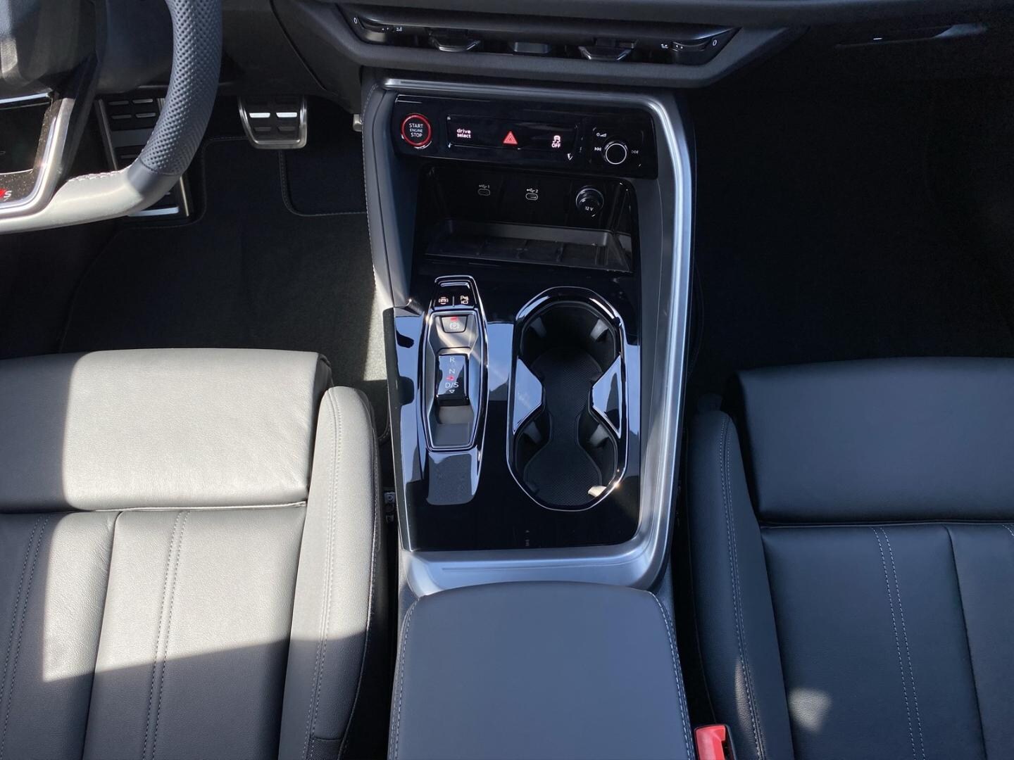 Bild über Audi Q5 Sportback TDI quattro 150 kW S tronic - für weitere Informationen kontaktieren Sie den Audi Partner