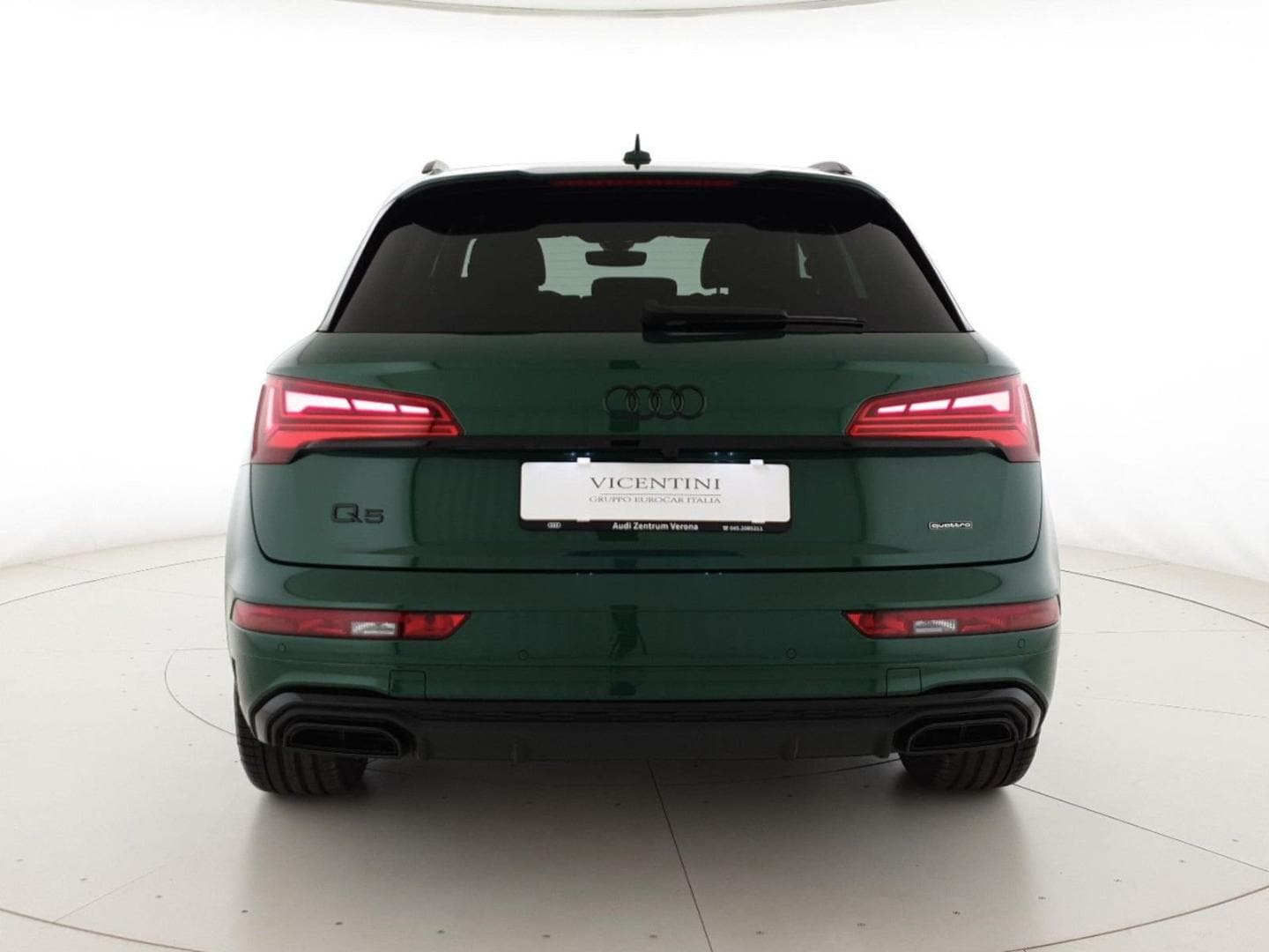 Image about Audi Q5 TFSI e Identity Black 50 TFSI e quattro 220 kW (299 CV) S tronic