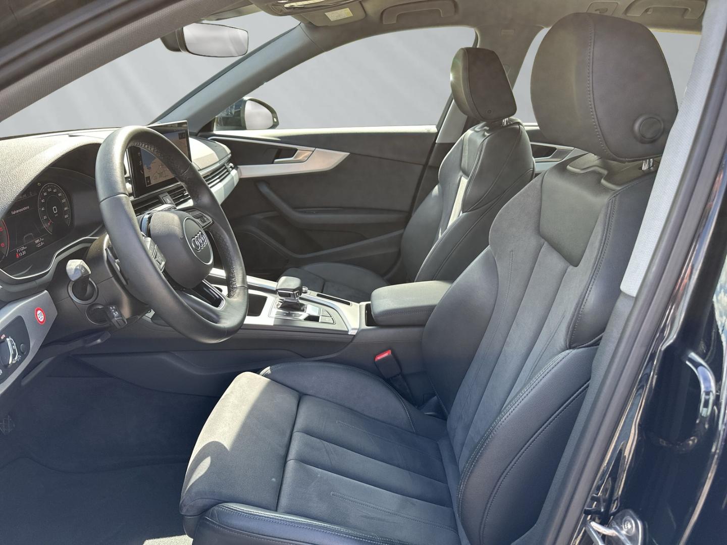 Image about Audi A4 Avant advanced 40 TDI S tronic