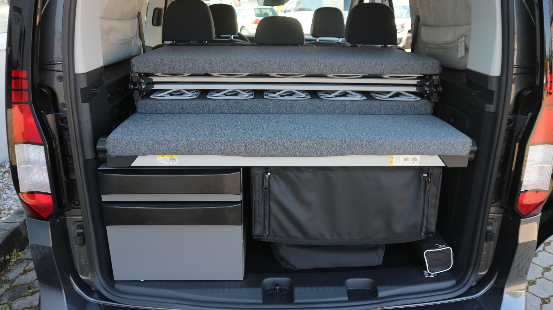 Volkswagen Caddy California