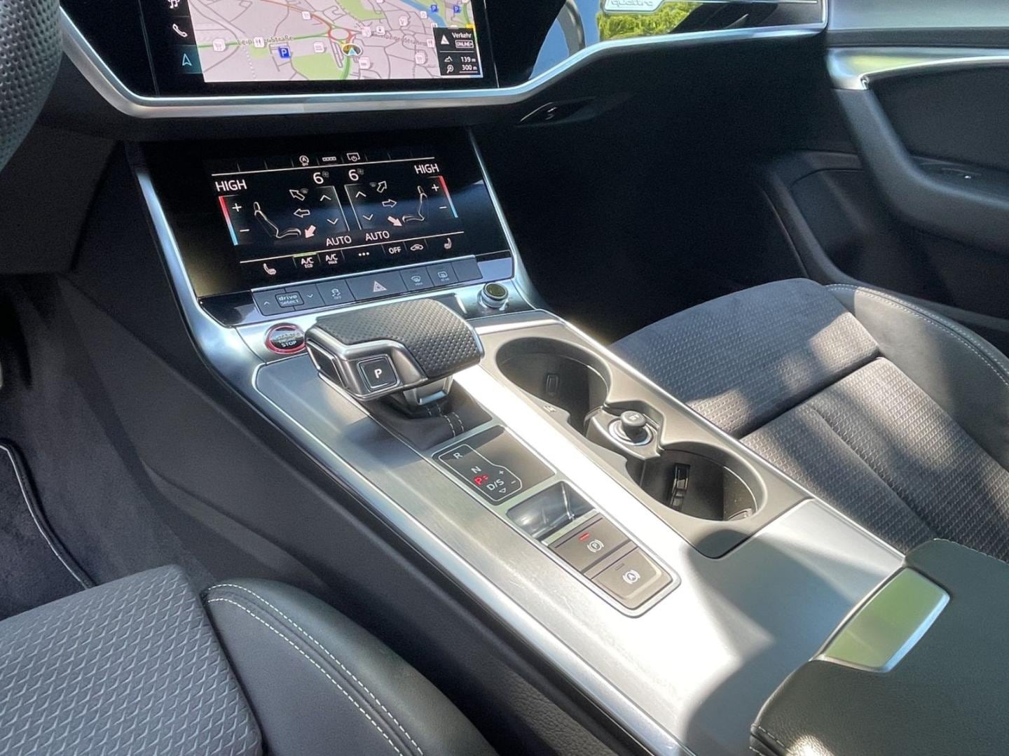 Bild über Audi S6 Avant TDI quattro tiptronic - für weitere Informationen kontaktieren Sie den Audi Partner