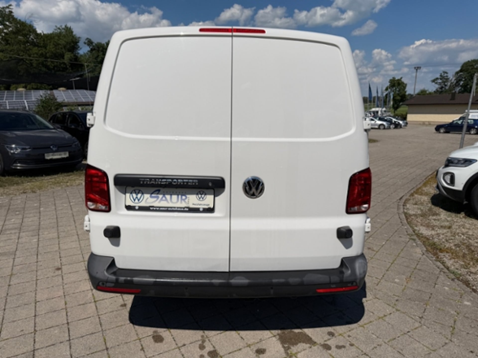 Volkswagen T6.1 Transporter Kasten langer Radstand