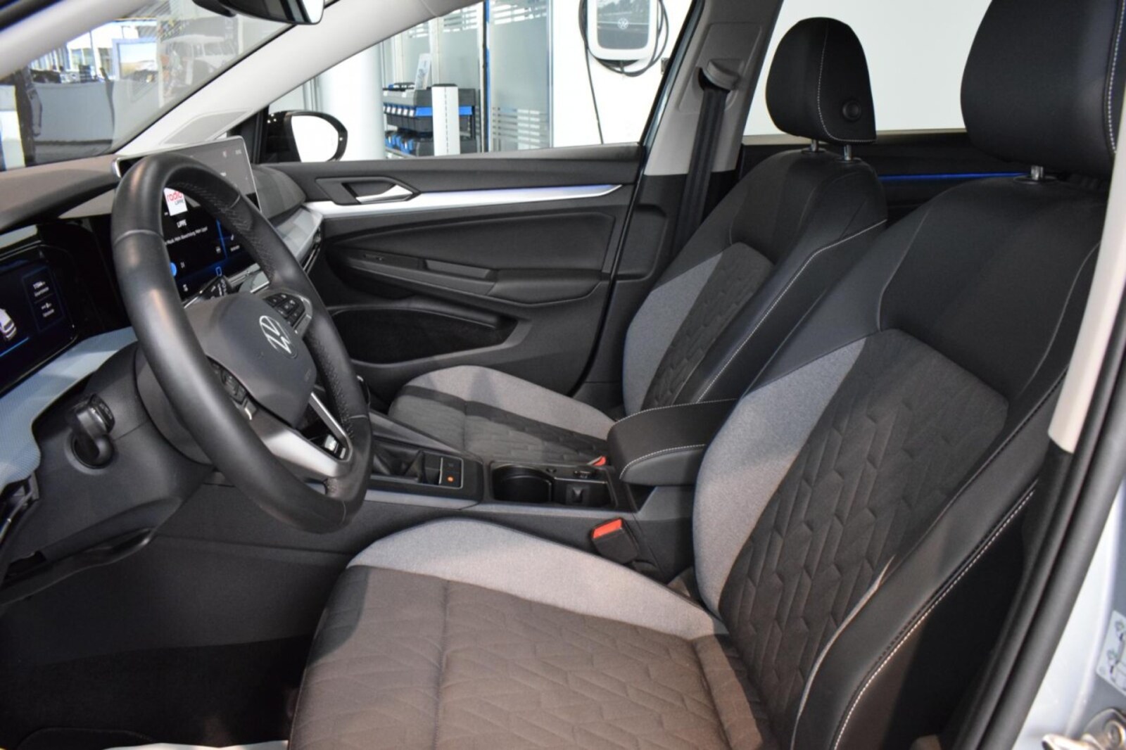 Volkswagen Golf – Bild 6