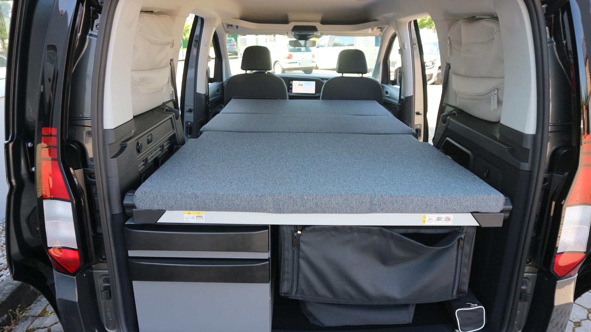 Volkswagen Caddy California