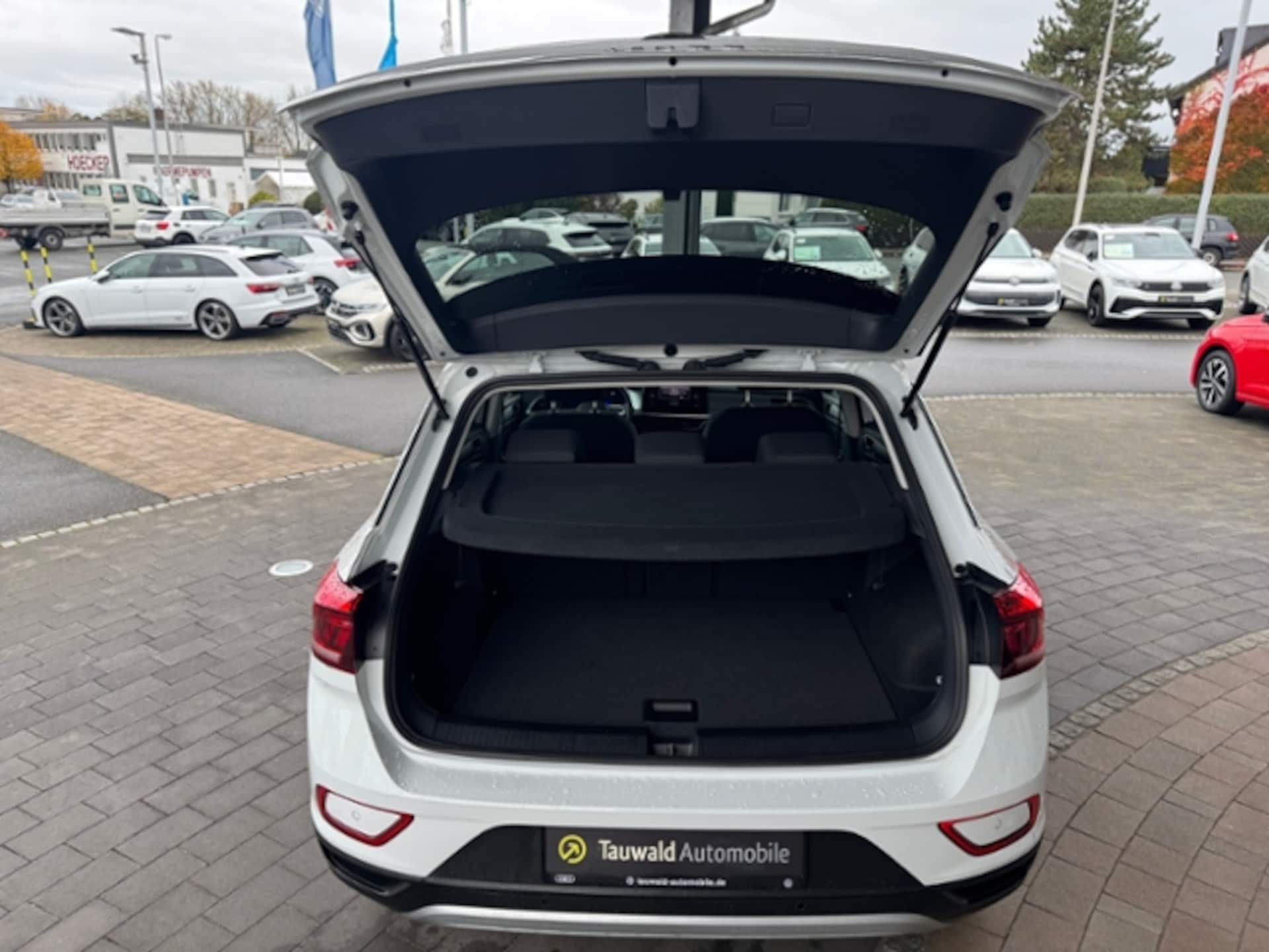 Volkswagen T-Roc Life