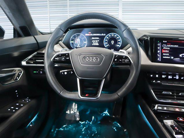 2024 Audi RS e-tron GT Base - Photo 17