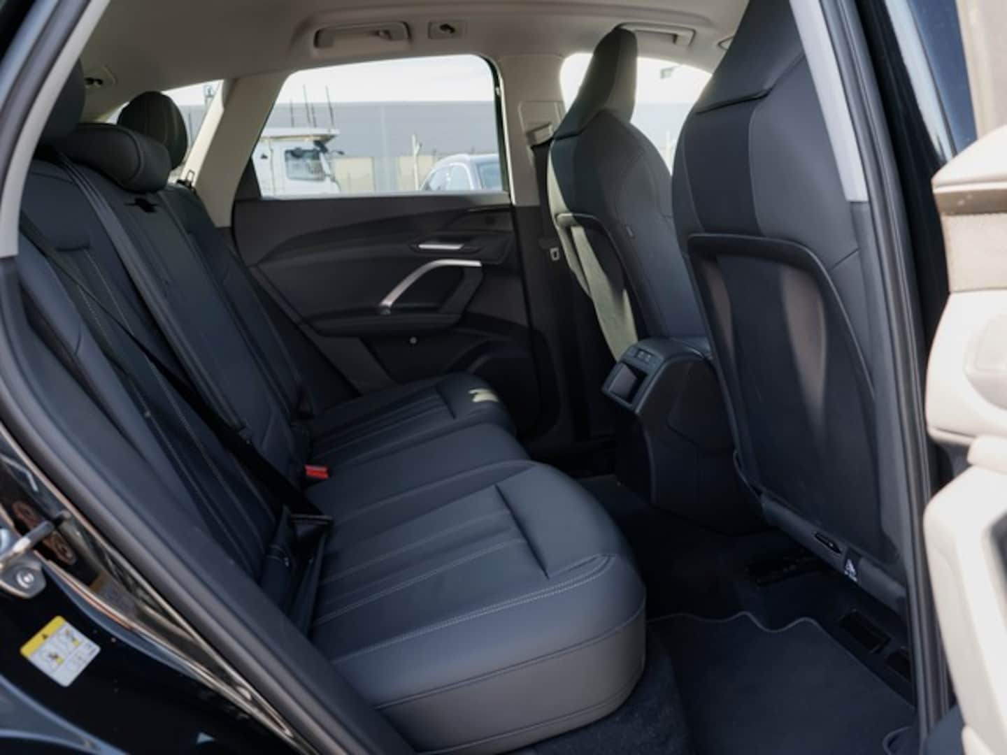Bild über Audi Q5 SUV TFSI quattro 150 kW S tronic - für weitere Informationen kontaktieren Sie den Audi Partner