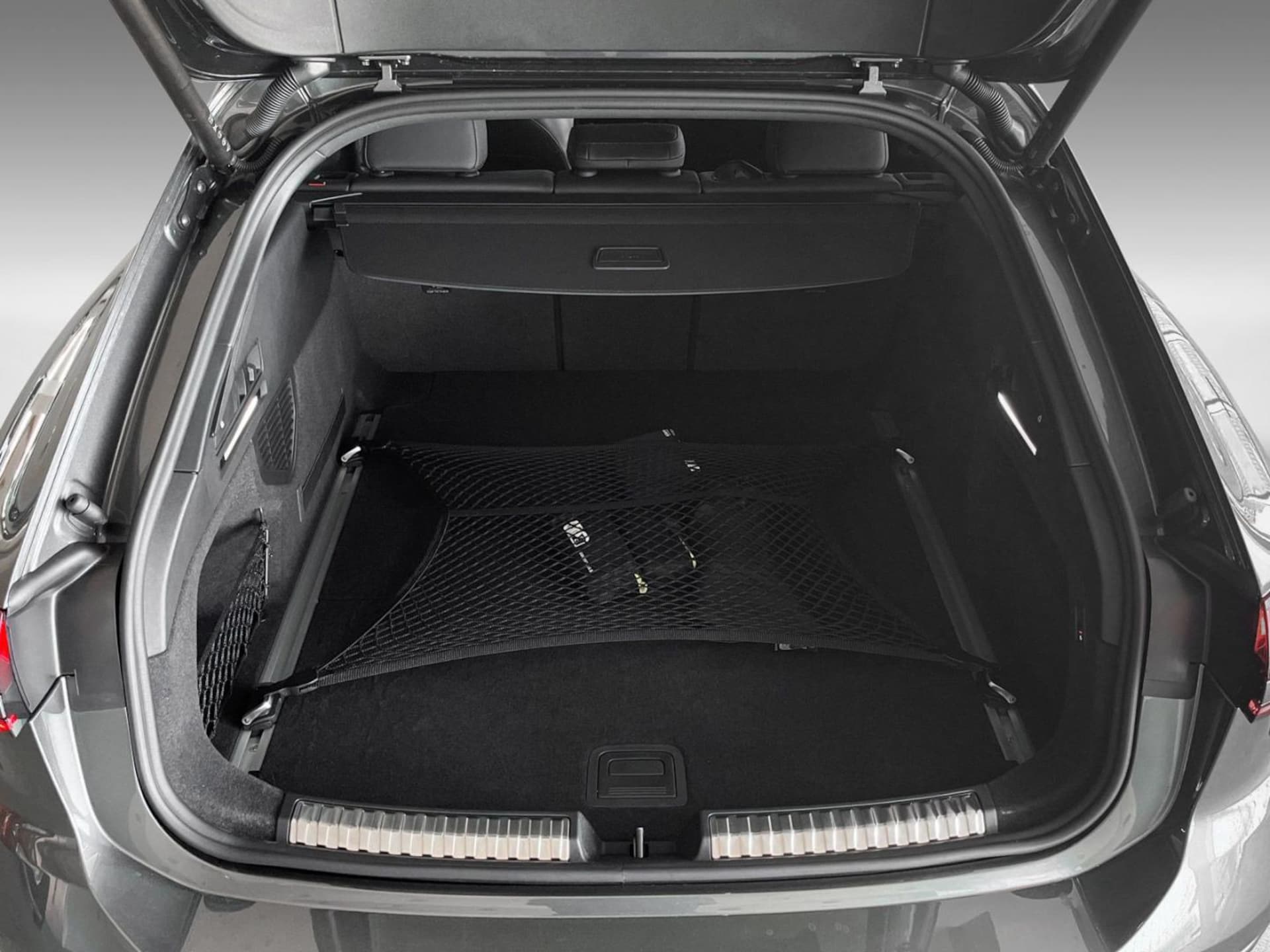 Audi A6 Avant edition one