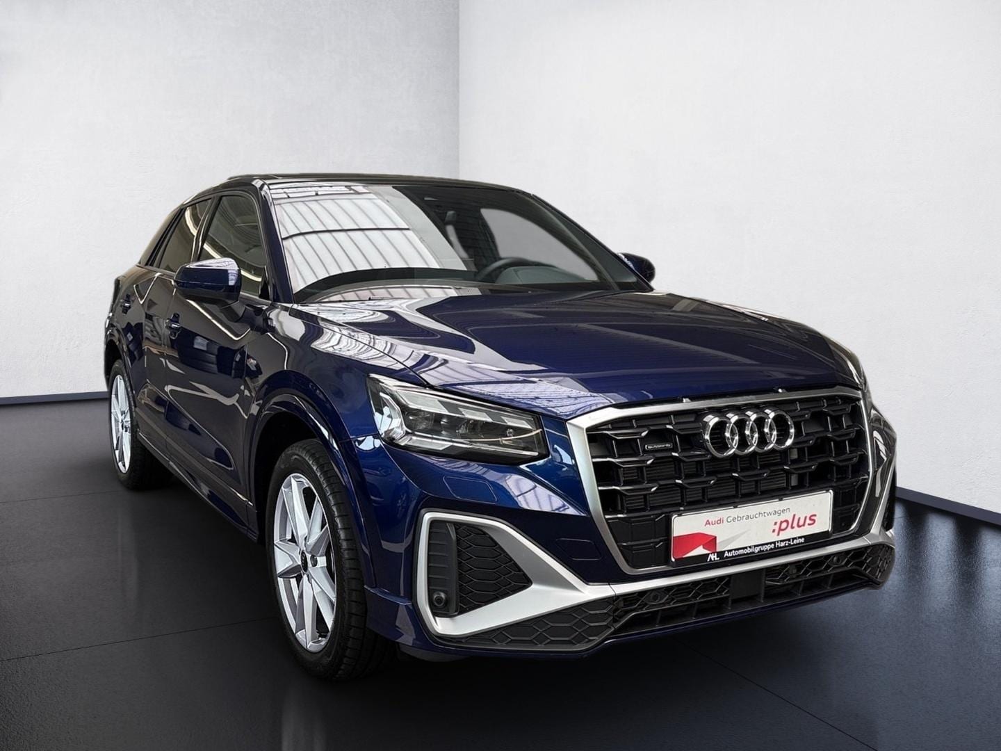 Bild über Audi Q2 S line 40 TFSI quattro S tronic - für weitere Informationen kontaktieren Sie den Audi Partner