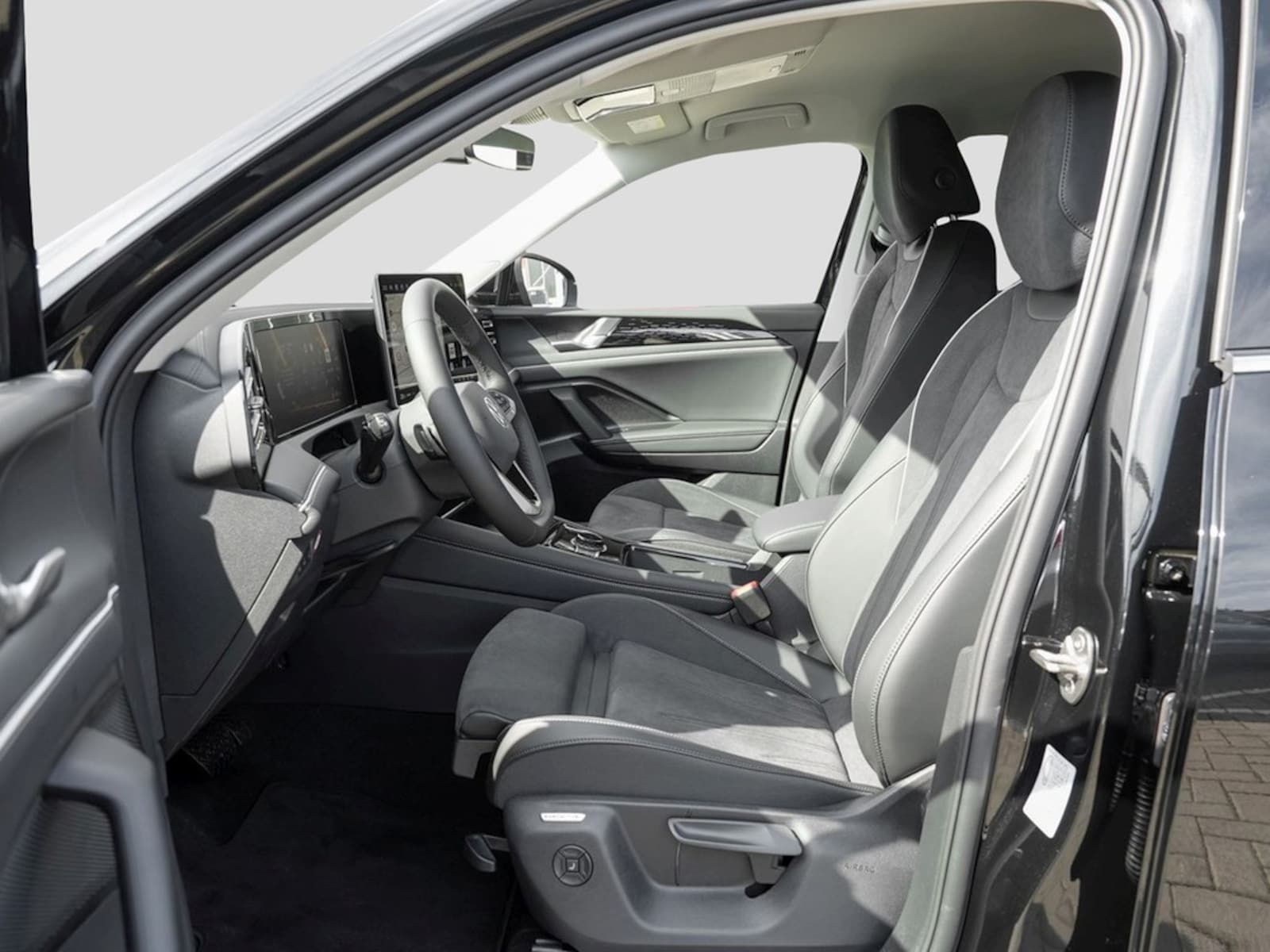 Volkswagen Tiguan – Bild 16