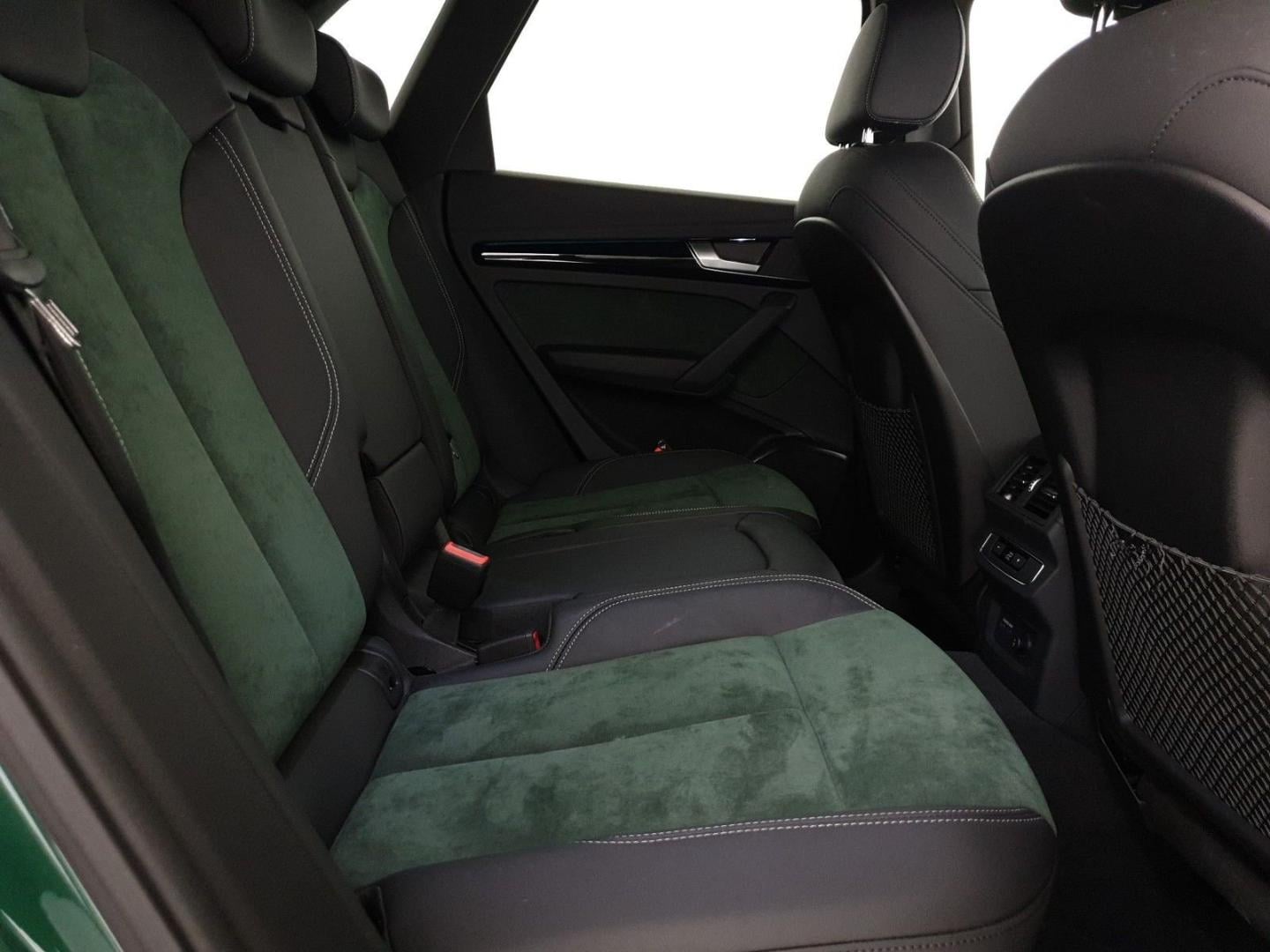 Image about Audi Q5 TFSI e Identity Black 50 TFSI e quattro 220 kW (299 CV) S tronic