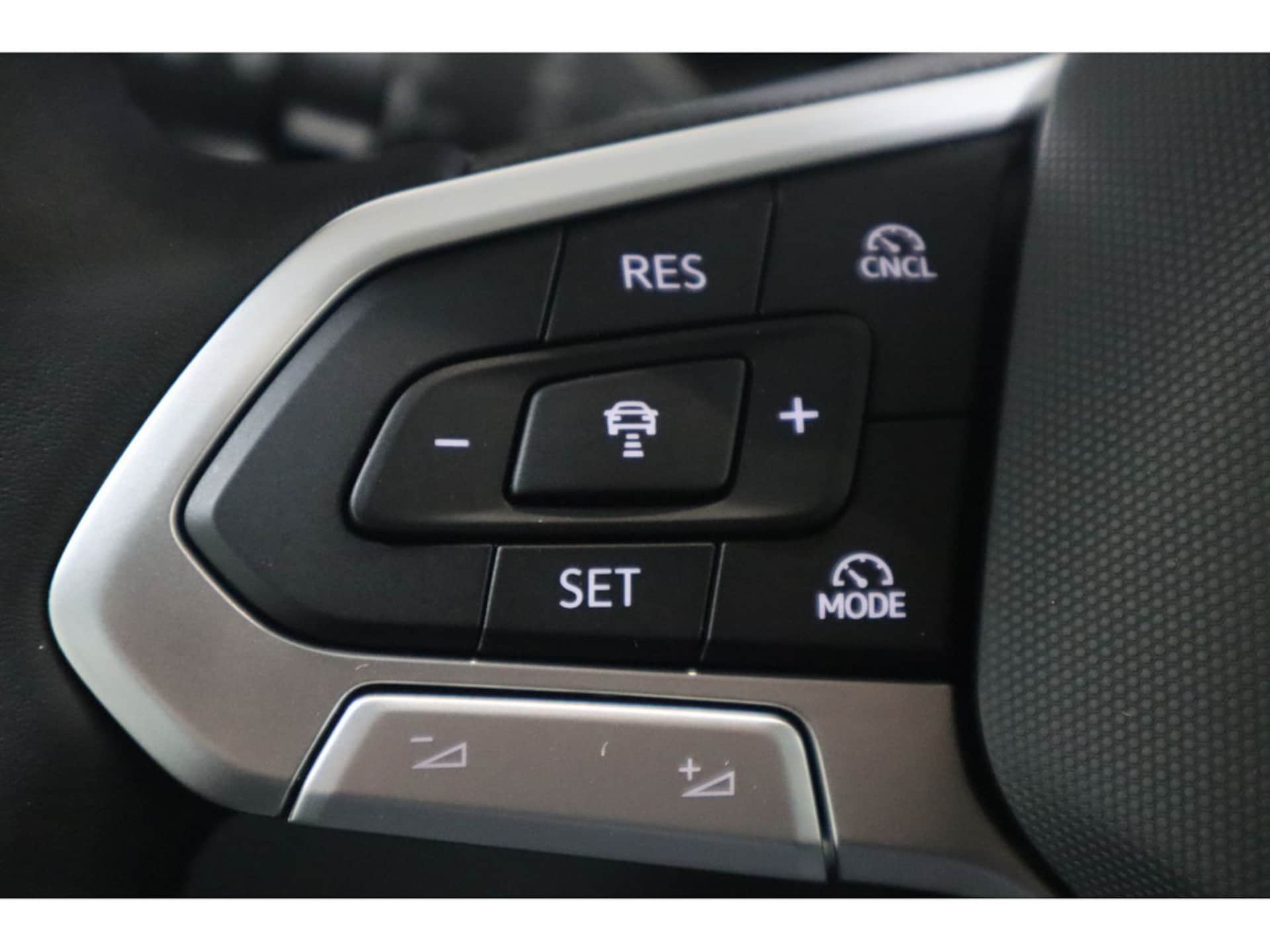 Volkswagen Crafter Kasten langer Radstand