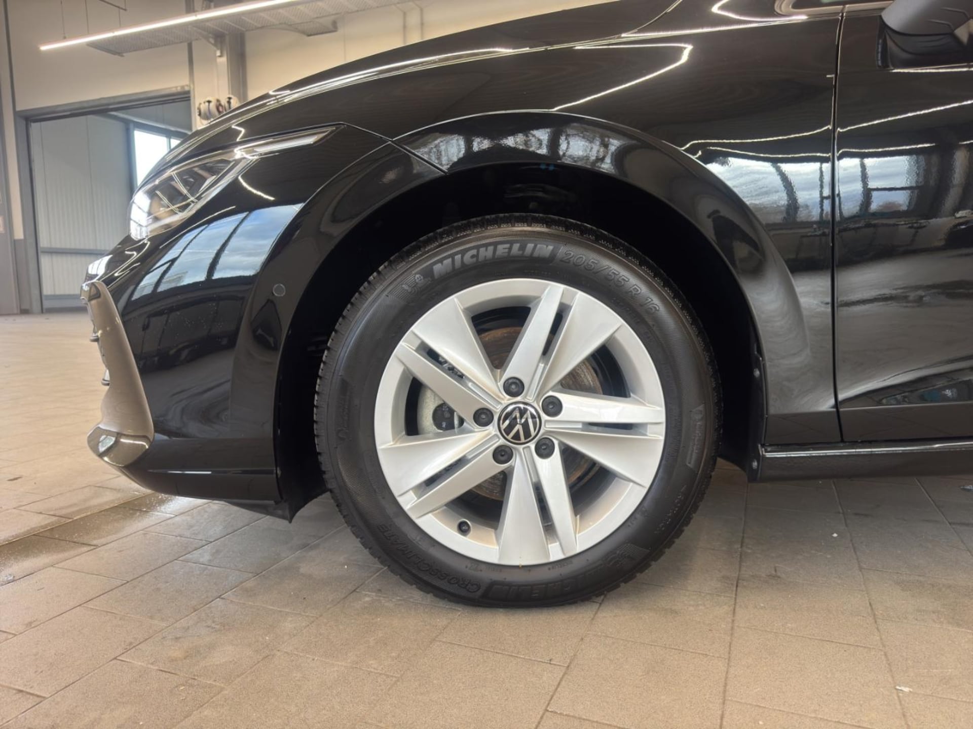 Volkswagen Golf Life