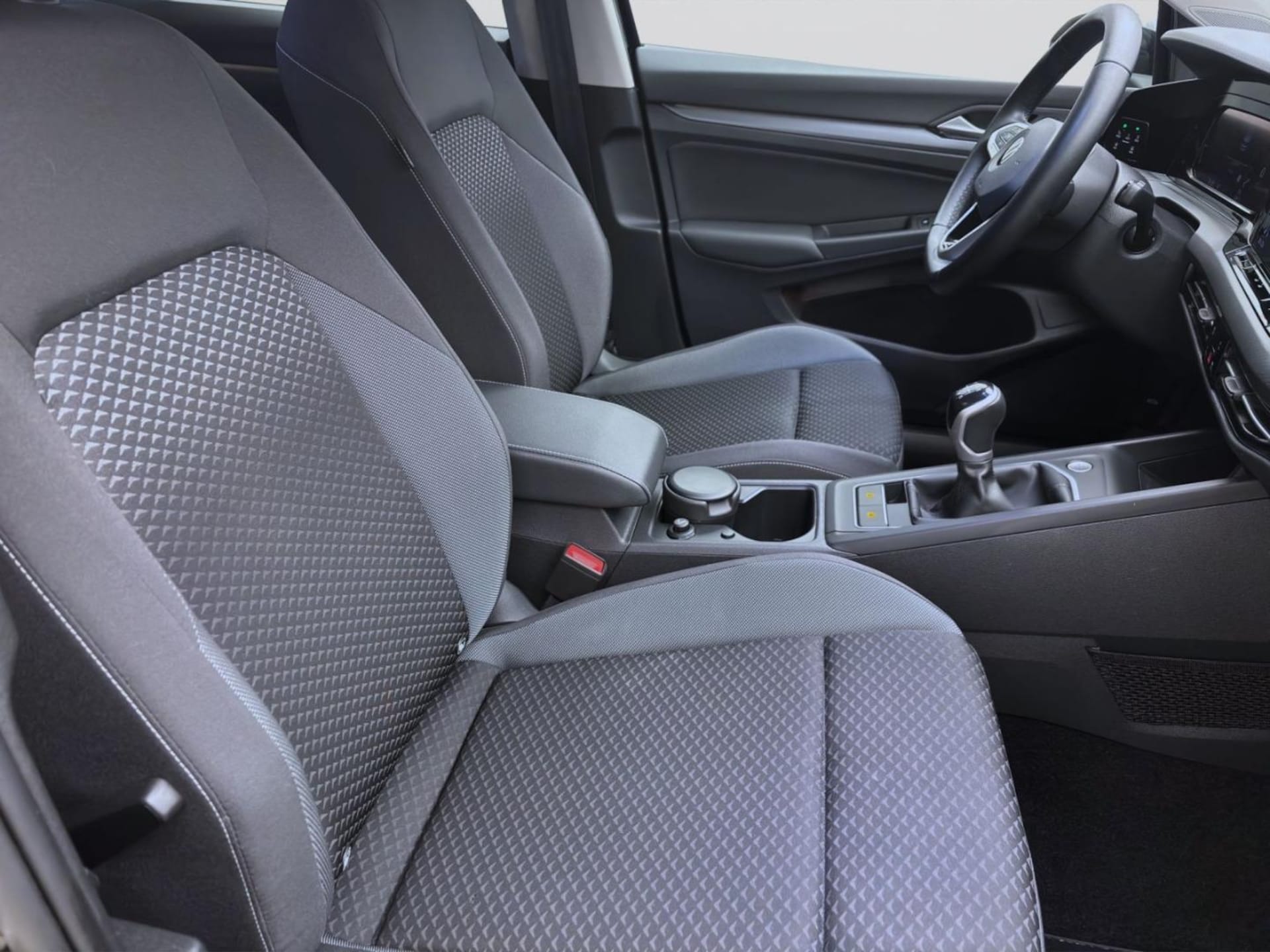 Volkswagen Golf Active