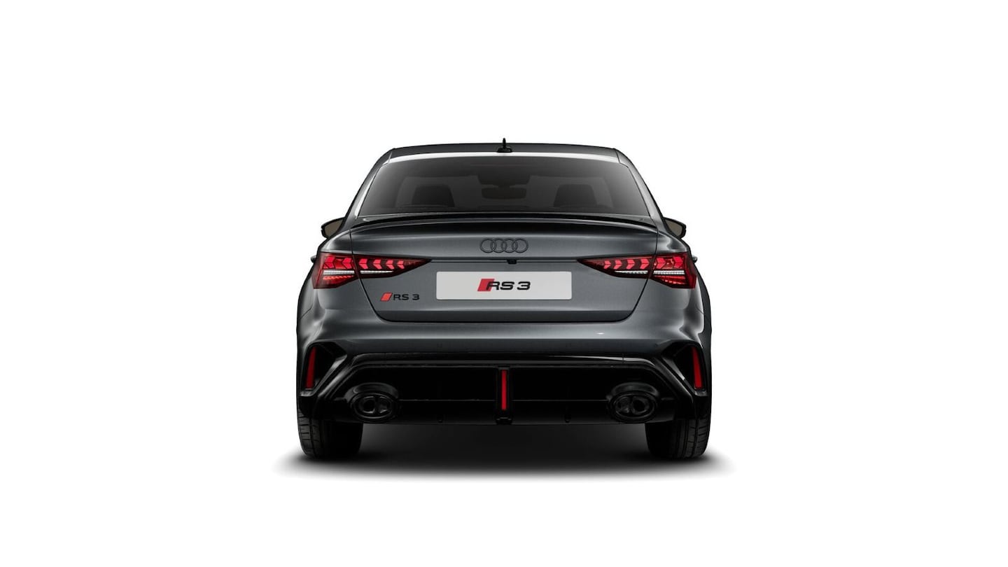 Bild über Audi RS 3 Limousine TFSI quattro 294 kW S tronic - für weitere Informationen kontaktieren Sie den Audi Partner