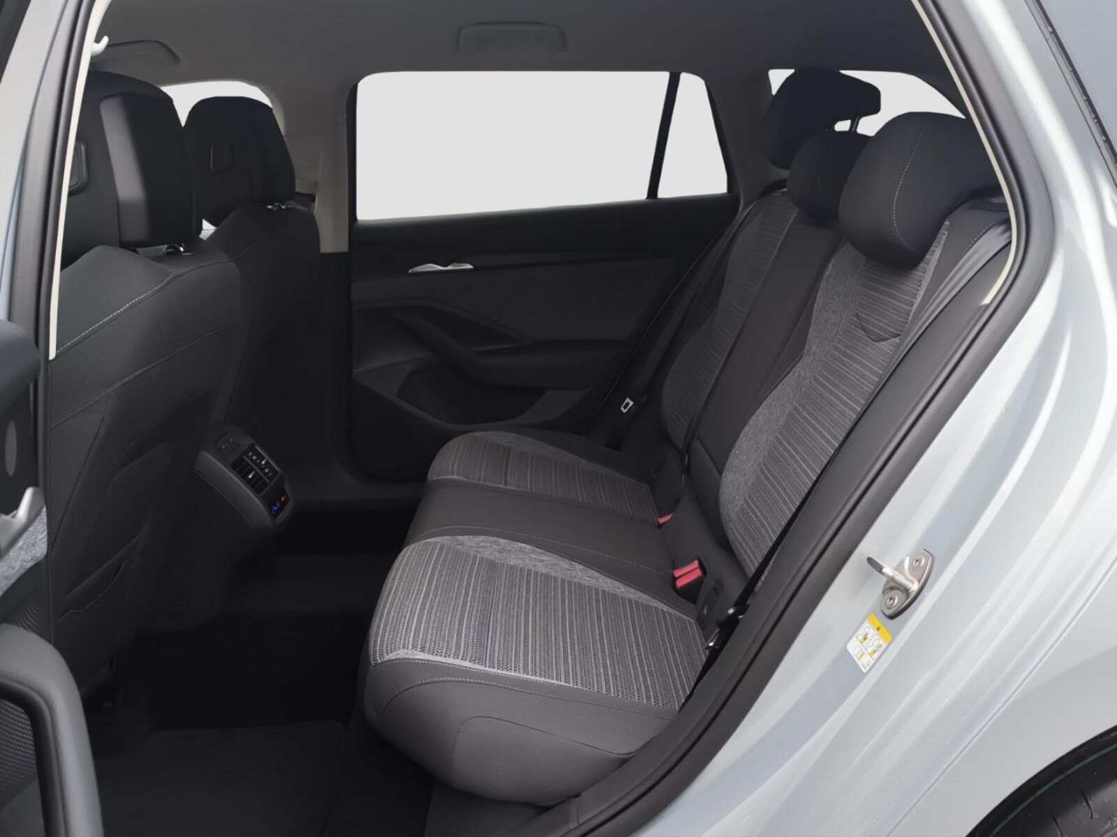 Škoda Superb Combi – Bild 17