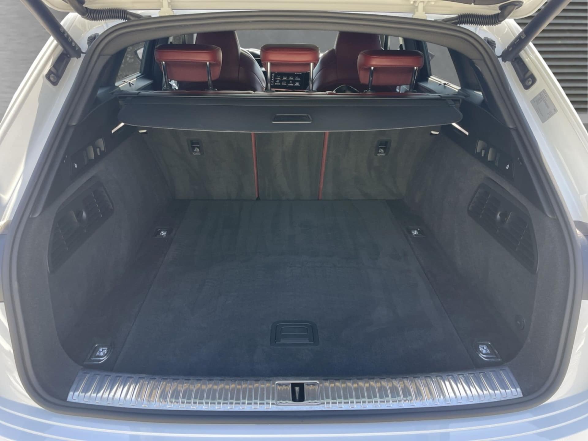 Audi e-tron S